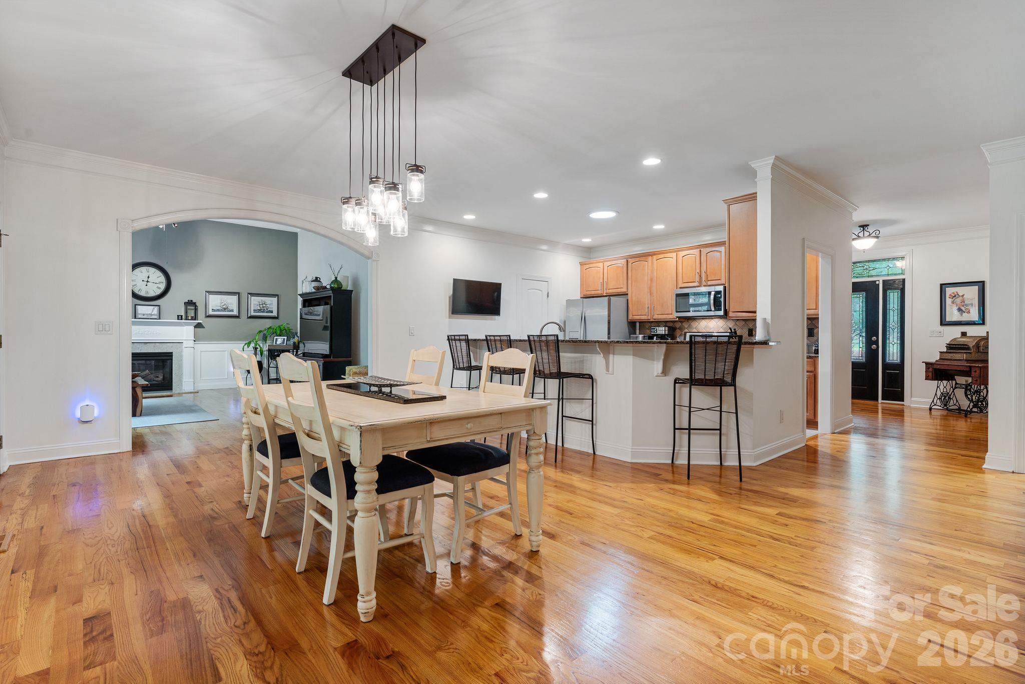 Single Family Residence at 6978 Pebble Bay Drive, Denver, photo 5 of 35