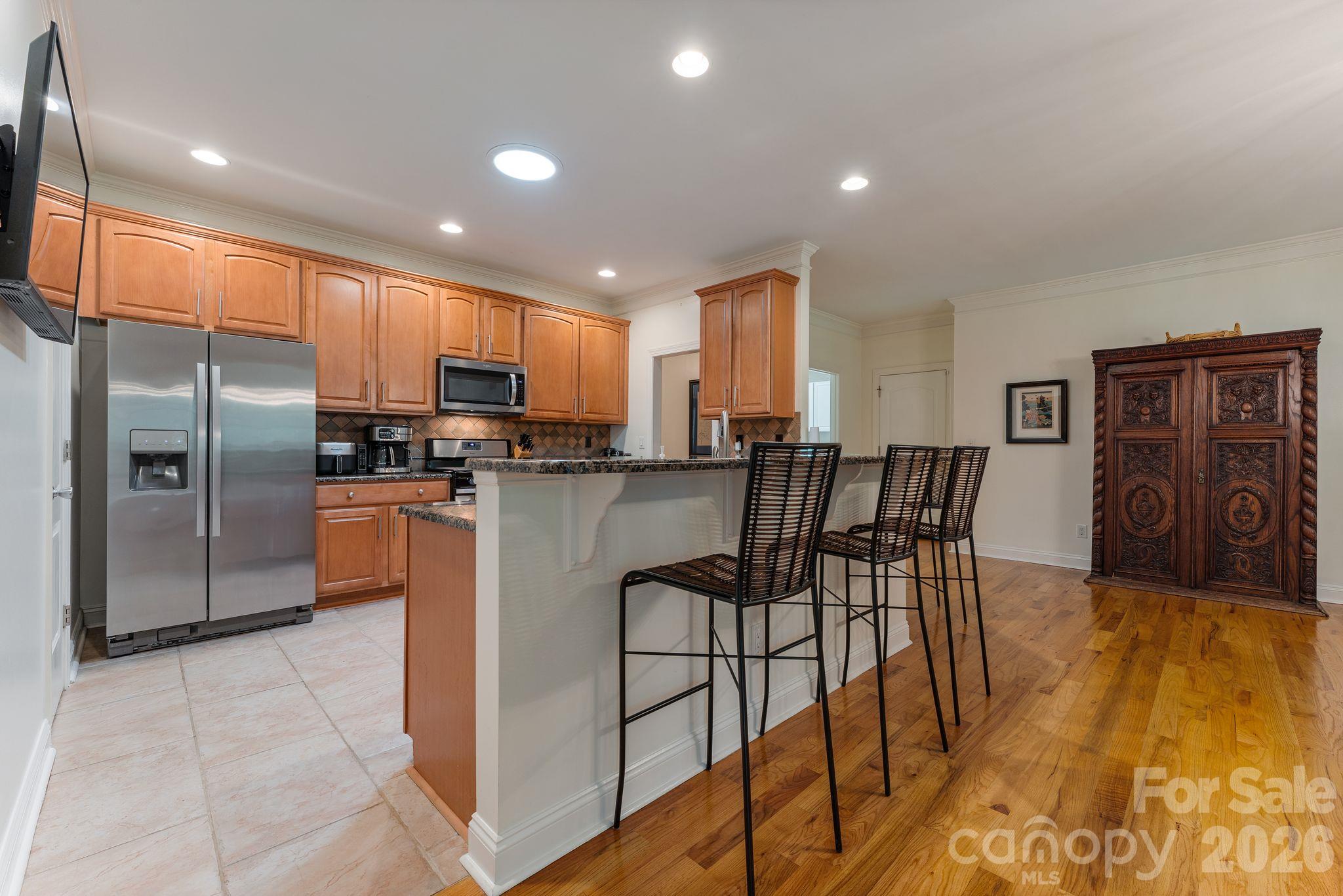 Single Family Residence at 6978 Pebble Bay Drive, Denver, photo 6 of 35