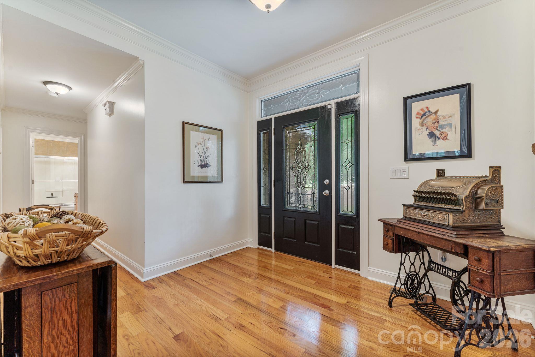 Single Family Residence at 6978 Pebble Bay Drive, Denver, photo 12 of 35