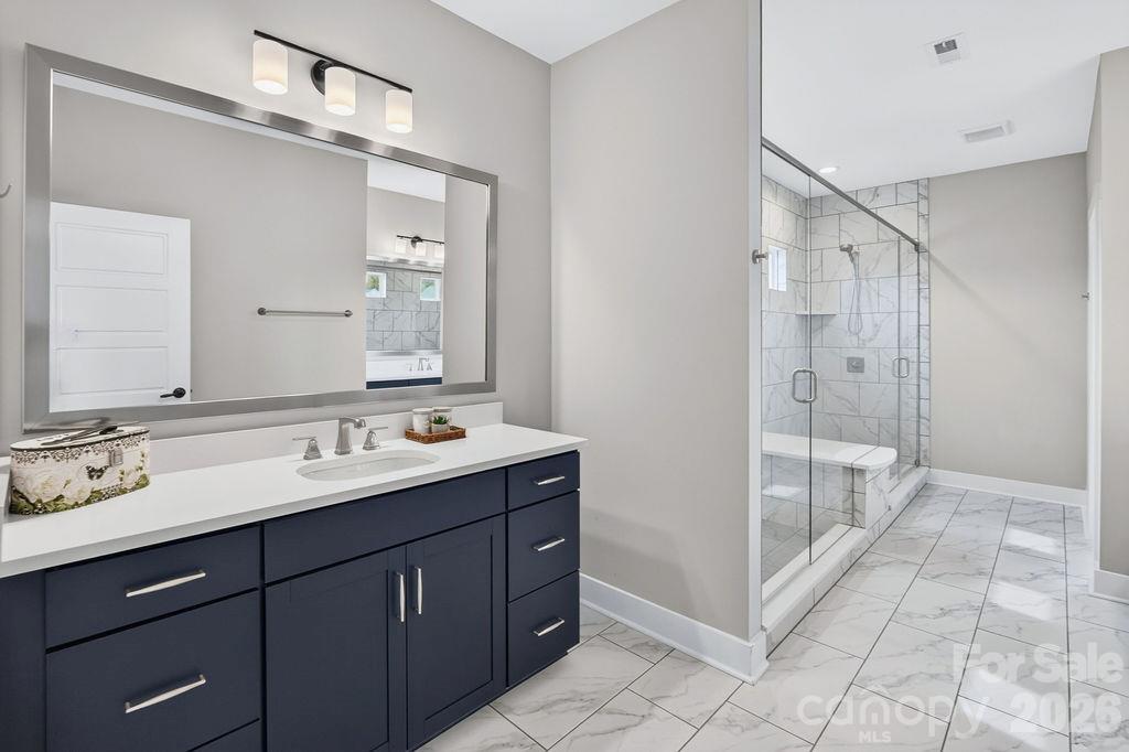 Single Family Residence at 2419 Paddlers Cove Drive, Clover, photo 31 of 48