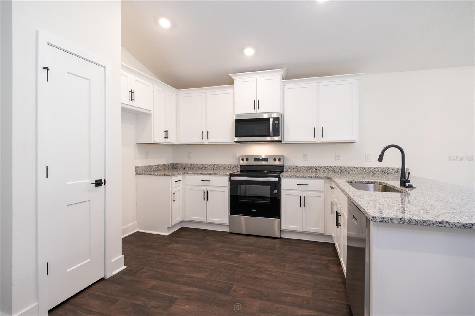 Single Family Residence at 87 RAMBLEWOOD DR, PALM COAST, photo 2 of 25