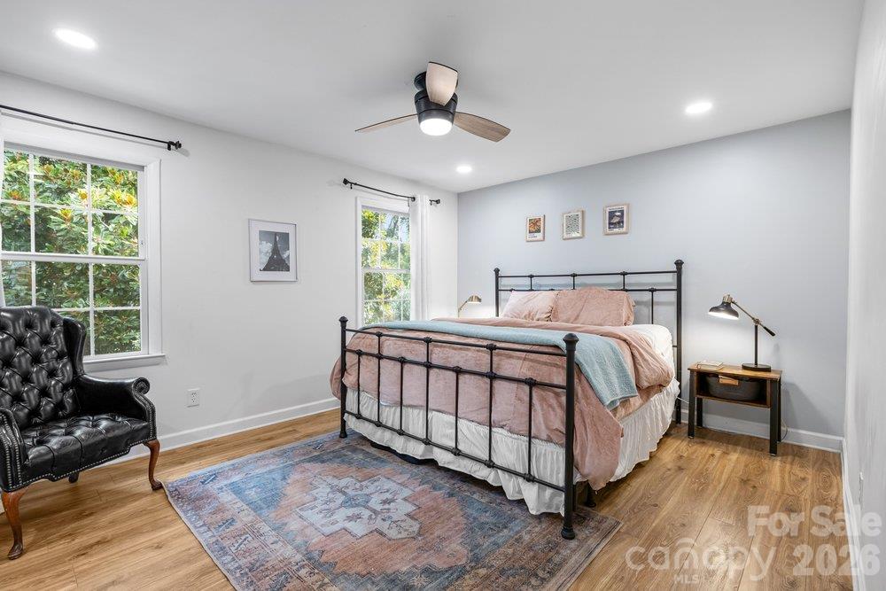 Condominium at 4607 Hedgemore Drive, Charlotte, photo 11 of 20