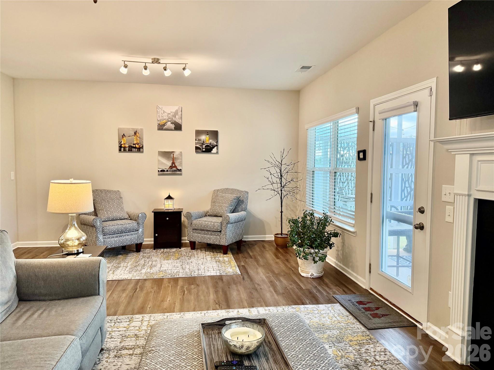 Single Family Residence at 639 Ardsley Drive, Locust, photo 13 of 25