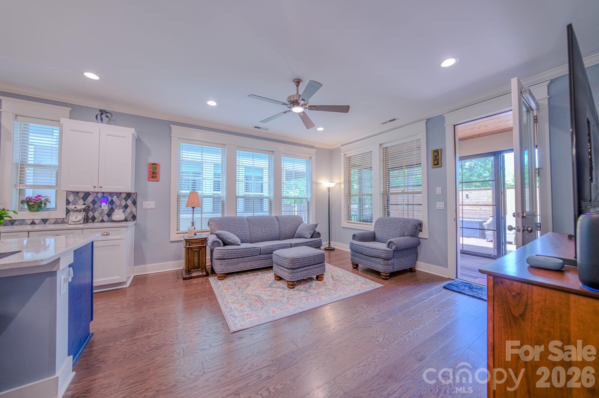 living room - 552 Sweet Birch Park Lane, Black Mountain