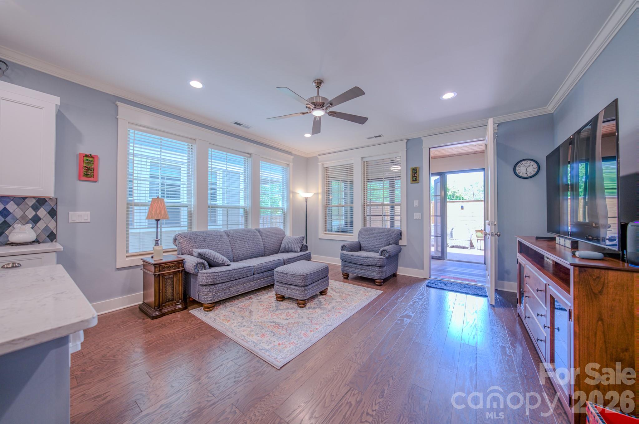 living room - 552 Sweet Birch Park Lane, Black Mountain