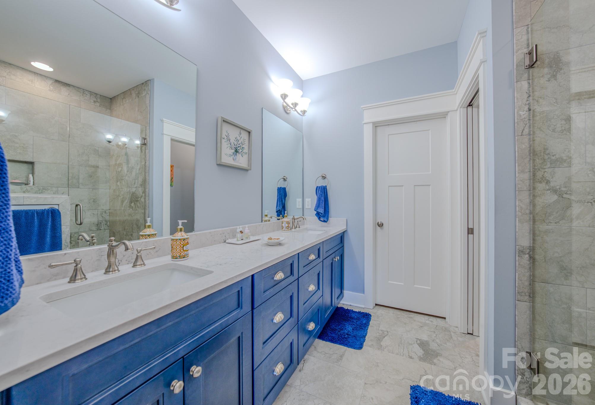 primary bath - 552 Sweet Birch Park Lane, Black Mountain