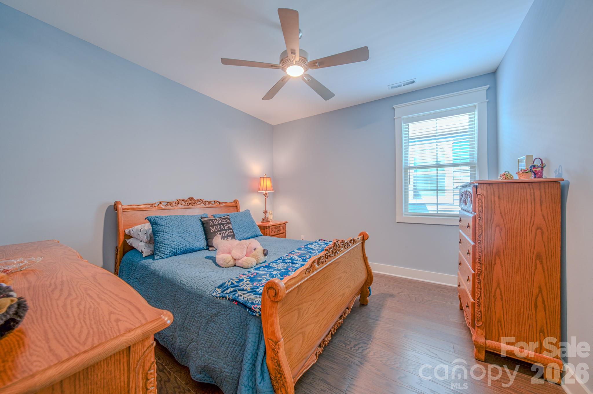 upstairs bedroom - 552 Sweet Birch Park Lane, Black Mountain
