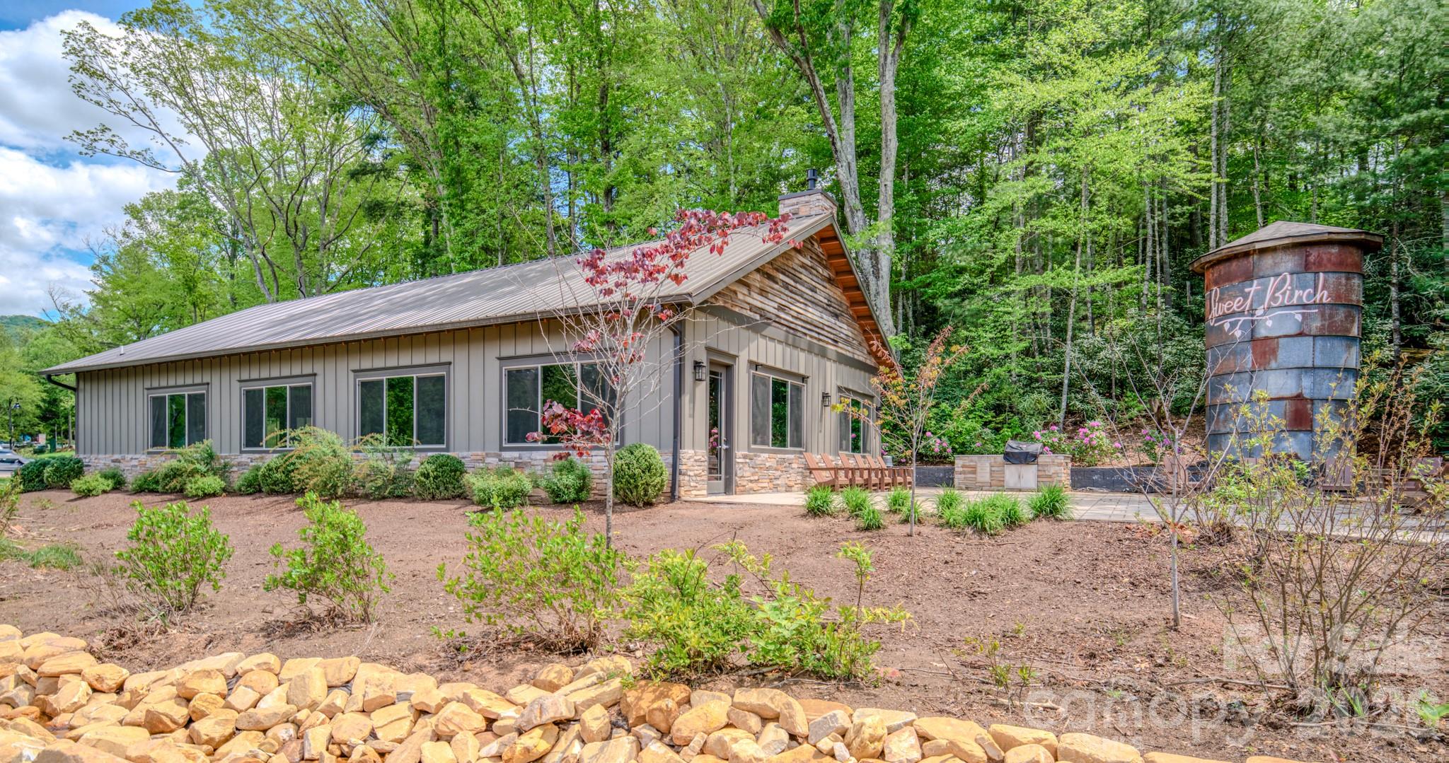 club house - 552 Sweet Birch Park Lane, Black Mountain