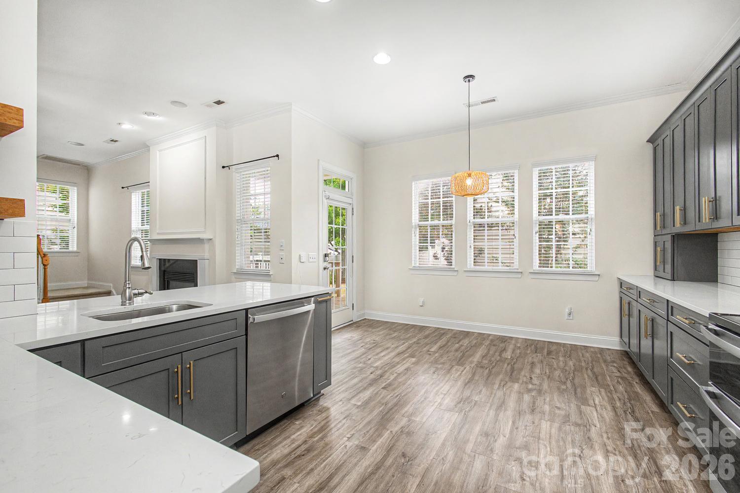 Single Family Residence at 10509 Serape Road, Charlotte, photo 12 of 41
