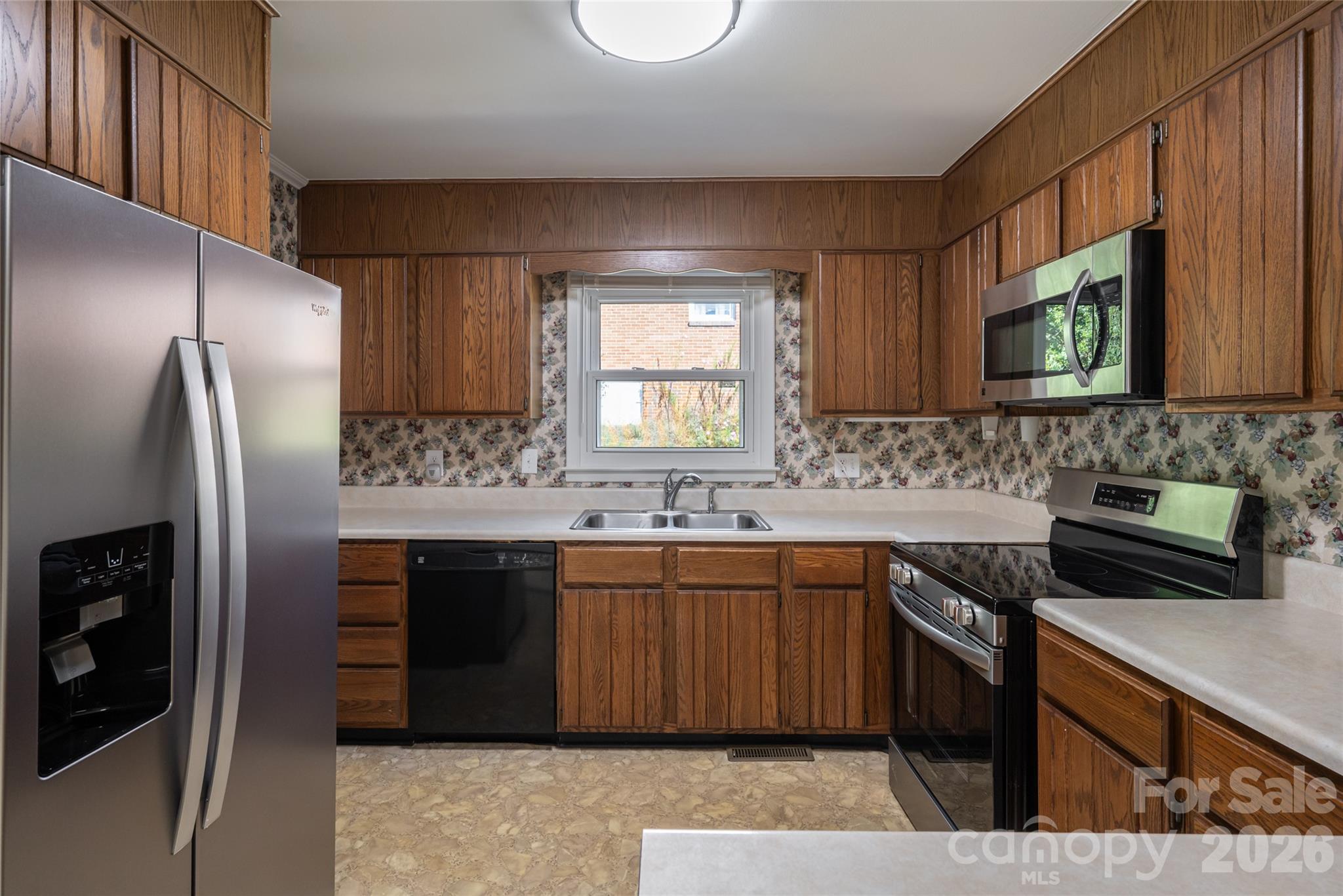 Kitchen - 23 Wagon Road, Asheville