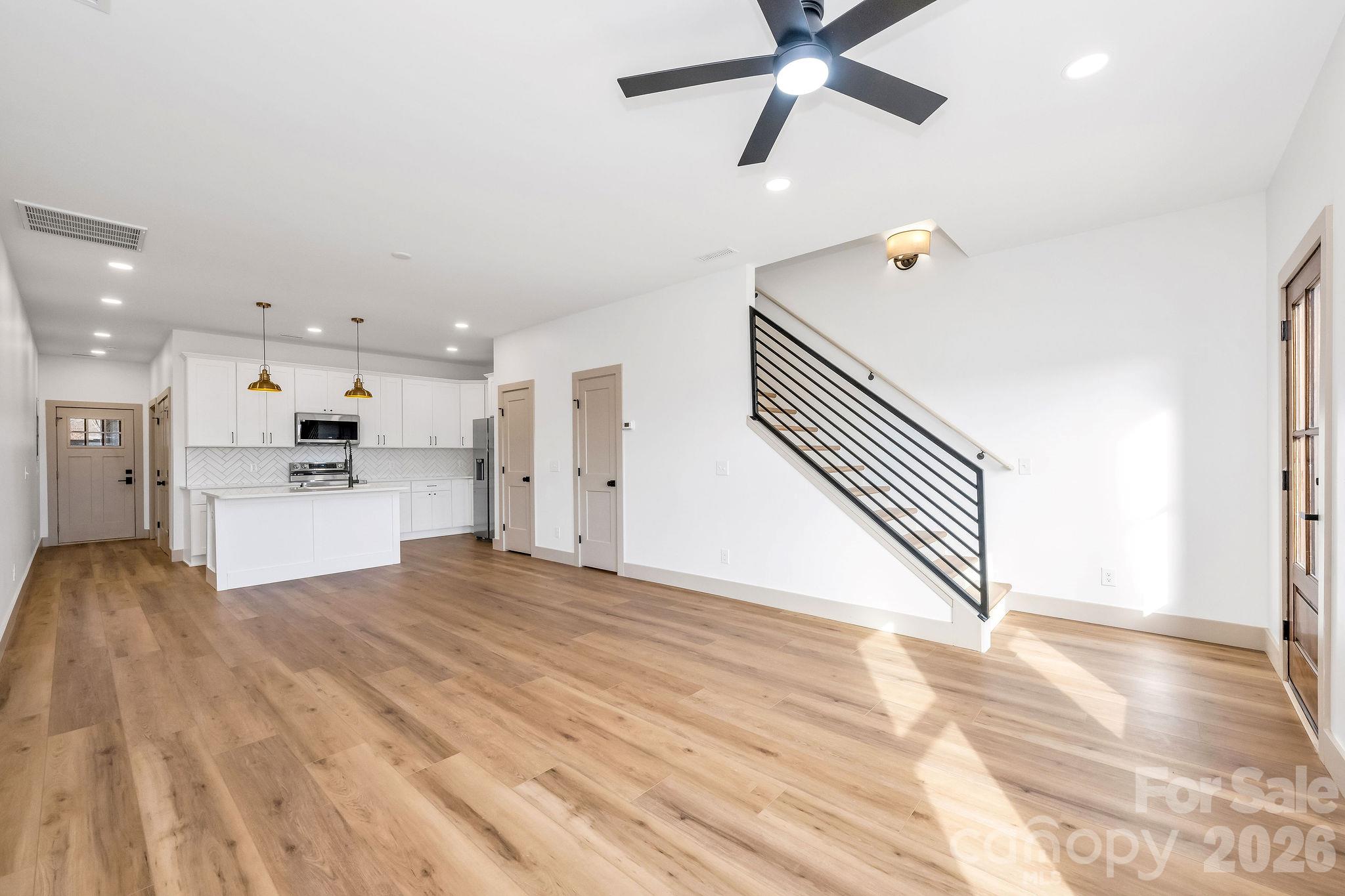 Townhouse at 2117 24th Street Lane, Hickory, photo 5 of 43
