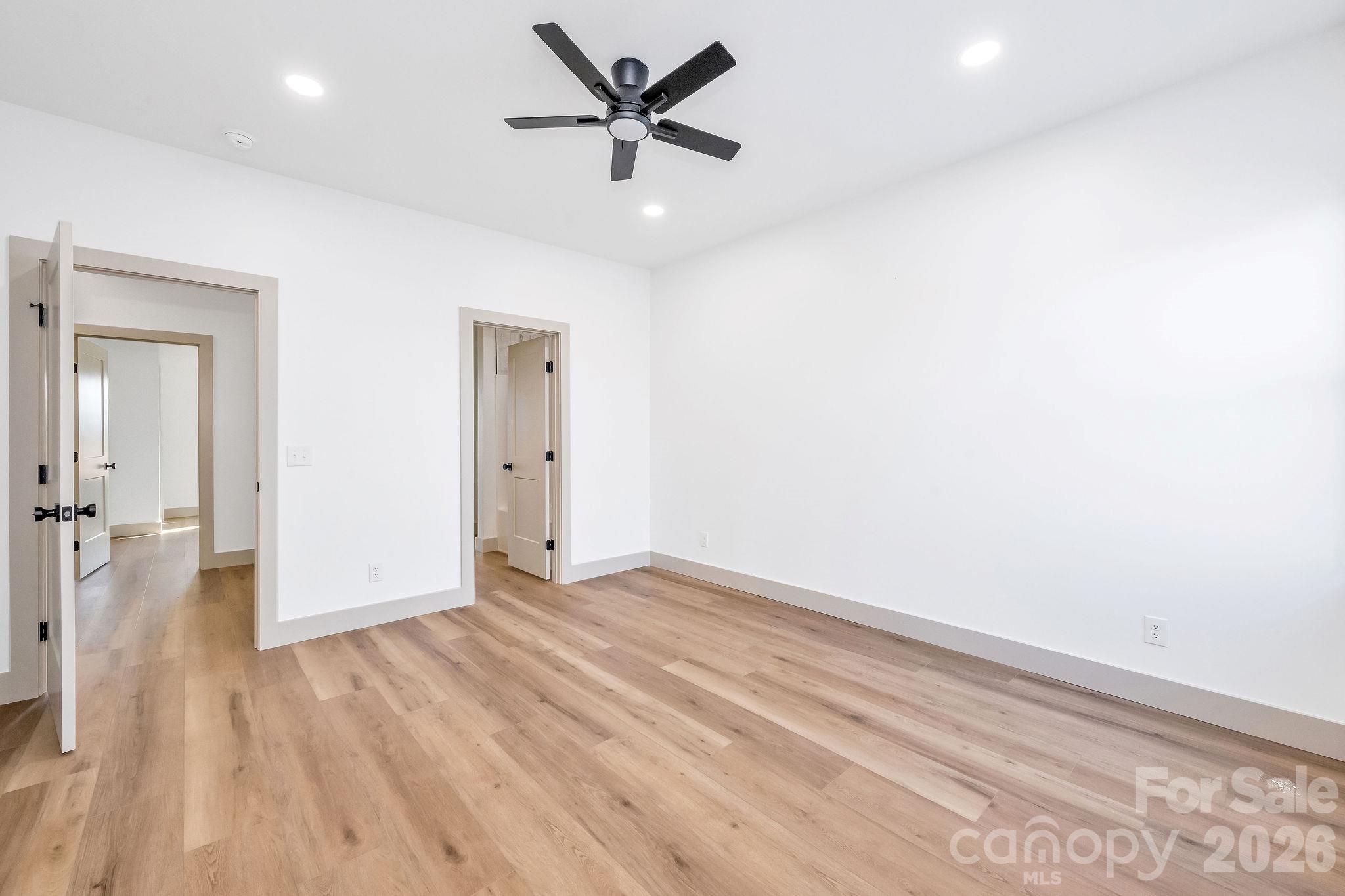 Townhouse at 2117 24th Street Lane, Hickory, photo 30 of 43