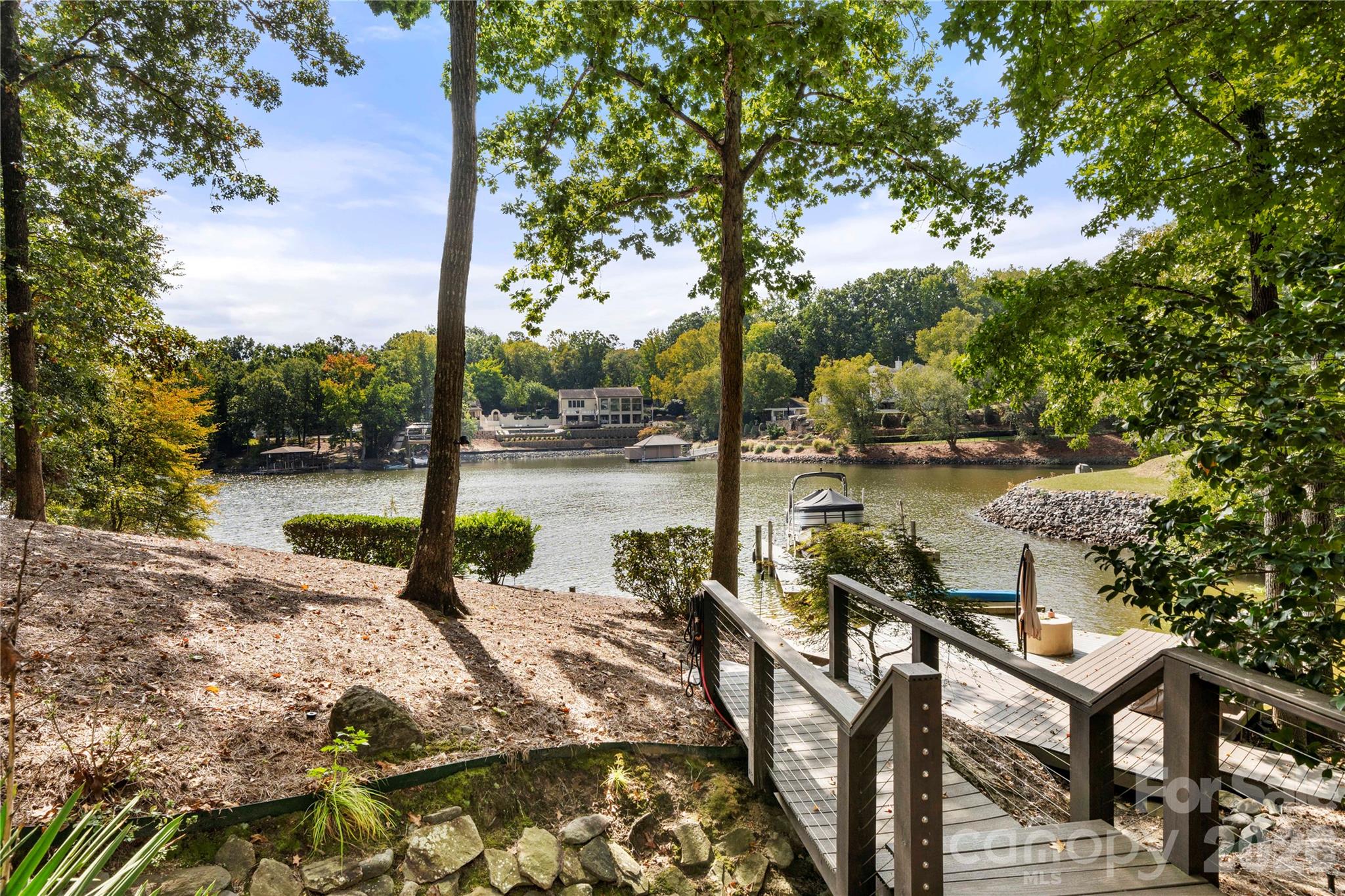 Single Family Residence at 131 Whispering Pines Drive, Clover, photo 10 of 45
