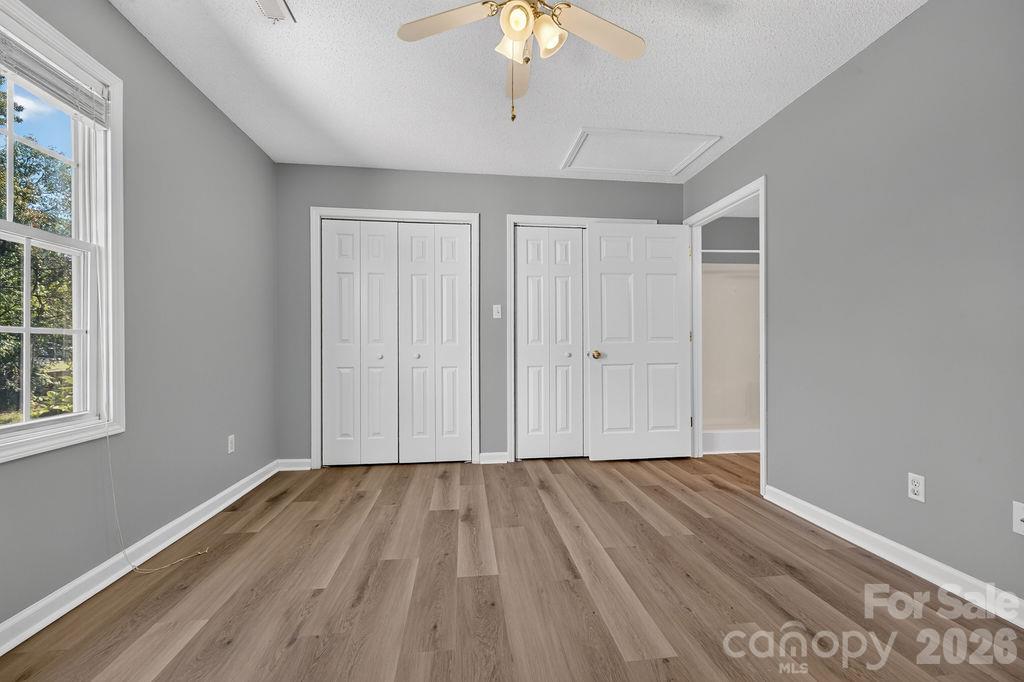 Townhouse at 122 24th Street NW, Hickory, photo 12 of 21