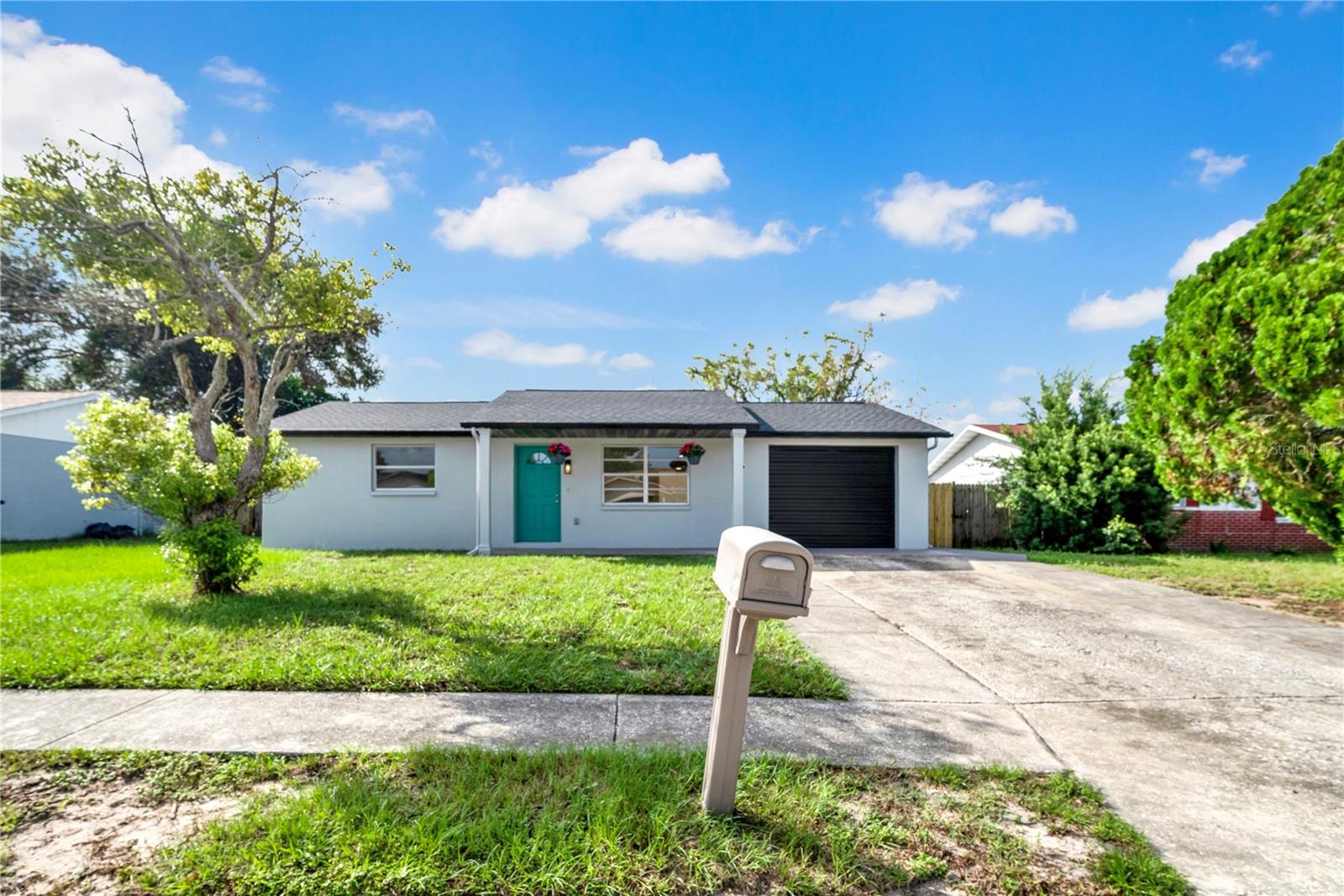 Single Family Residence at 6318 BALDWYN AVE, NEW PORT RICHEY, photo 2 of 34