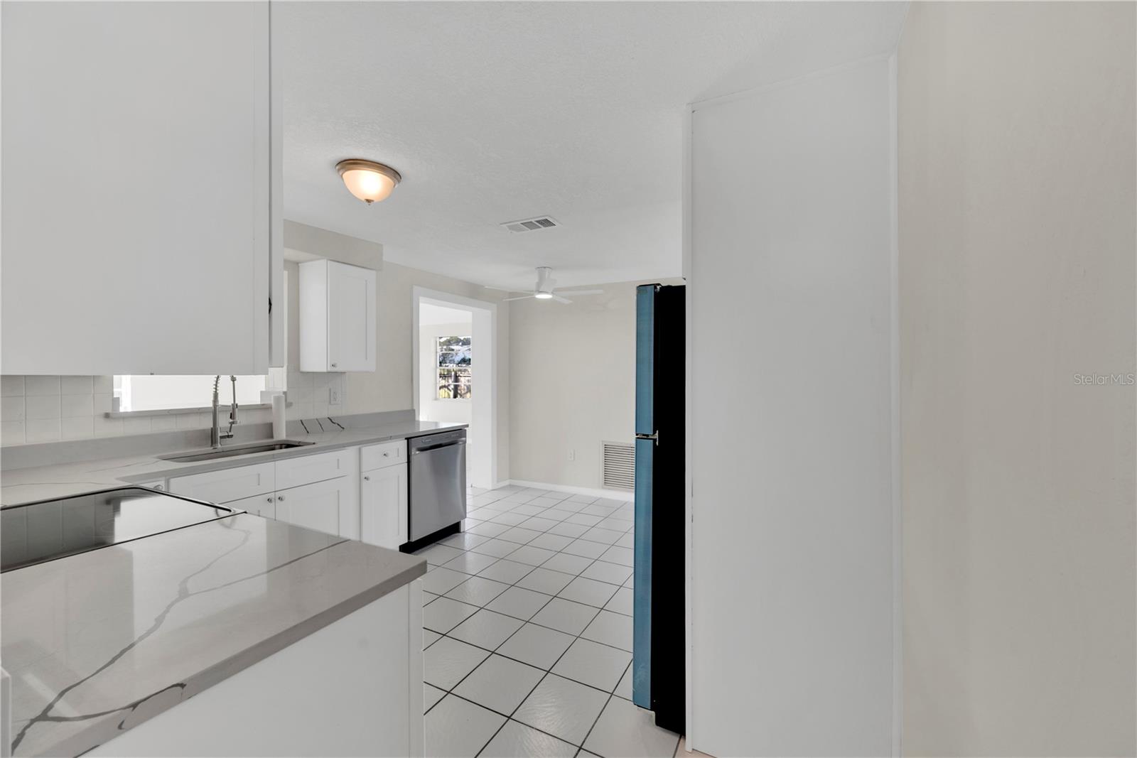 Single Family Residence at 6318 BALDWYN AVE, NEW PORT RICHEY, photo 14 of 34