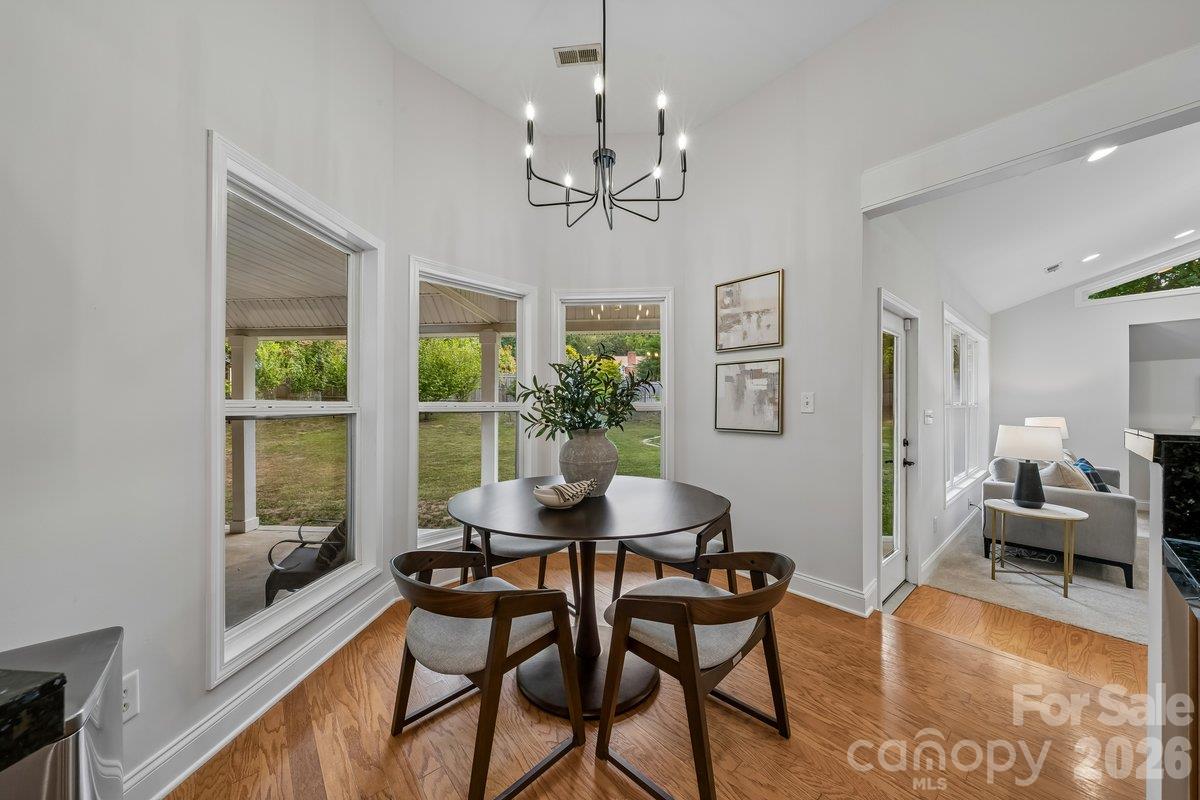 Single Family Residence at 5329 Kuykendall Road, Charlotte, photo 22 of 42