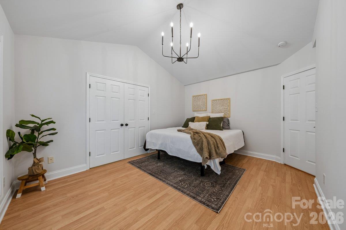 Single Family Residence at 5329 Kuykendall Road, Charlotte, photo 32 of 42
