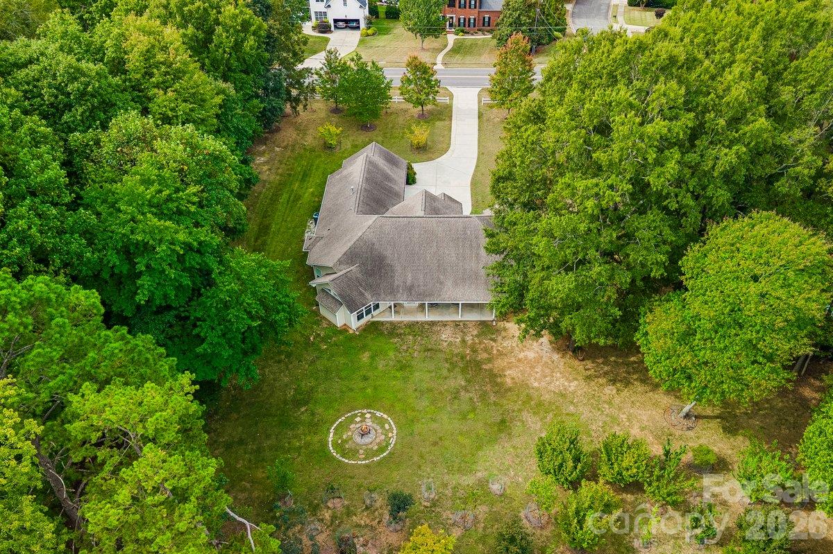 Single Family Residence at 5329 Kuykendall Road, Charlotte, photo 40 of 42