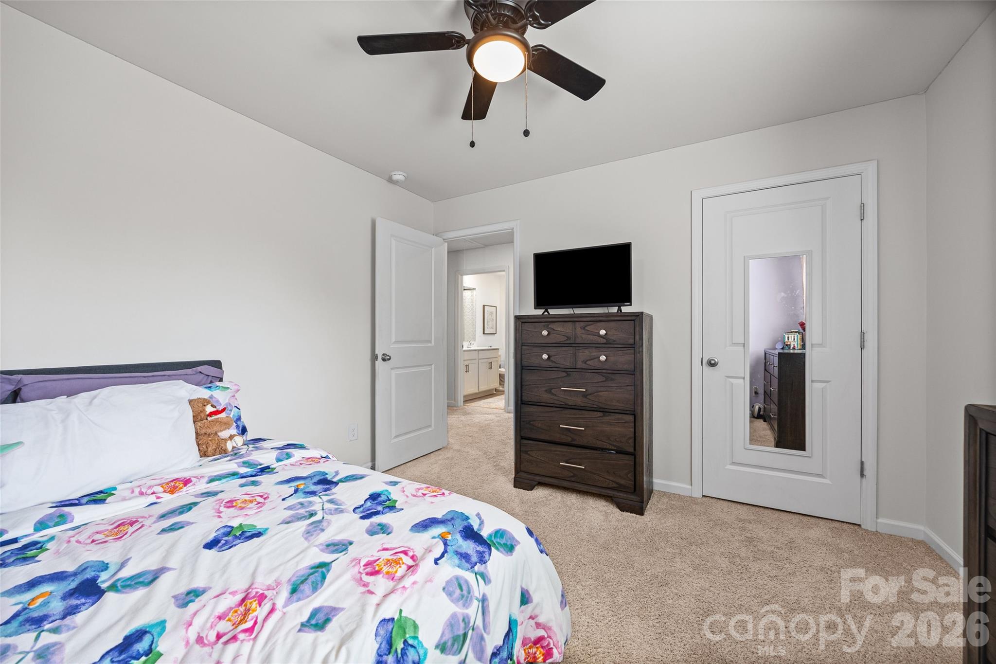 Single Family Residence at 457 Misty Law Lane, Clover, photo 28 of 35