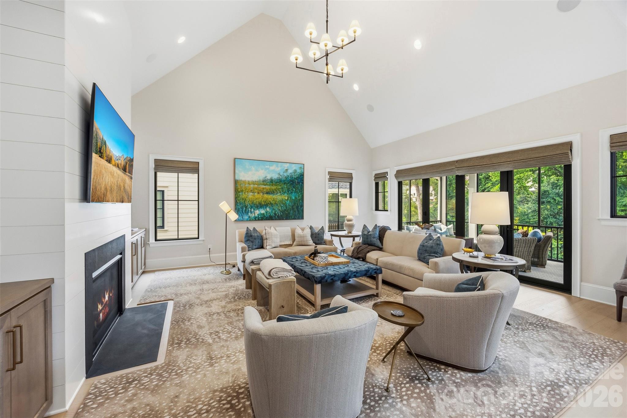 Single Family Residence at 6222 Louis Patrick Lane, Charlotte, photo 10 of 48