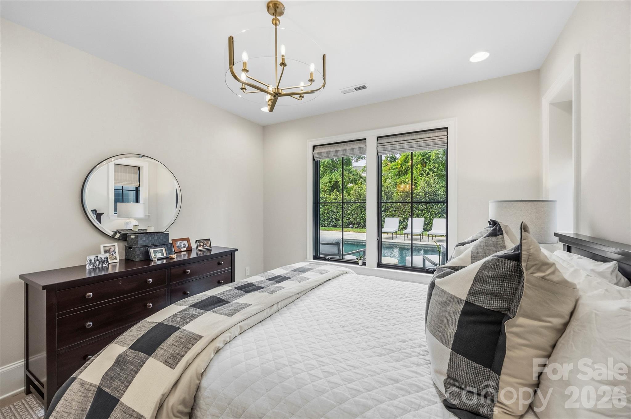 Private guest accommodations w/ensuite bath. - 6222 Louis Patrick Lane, Charlotte