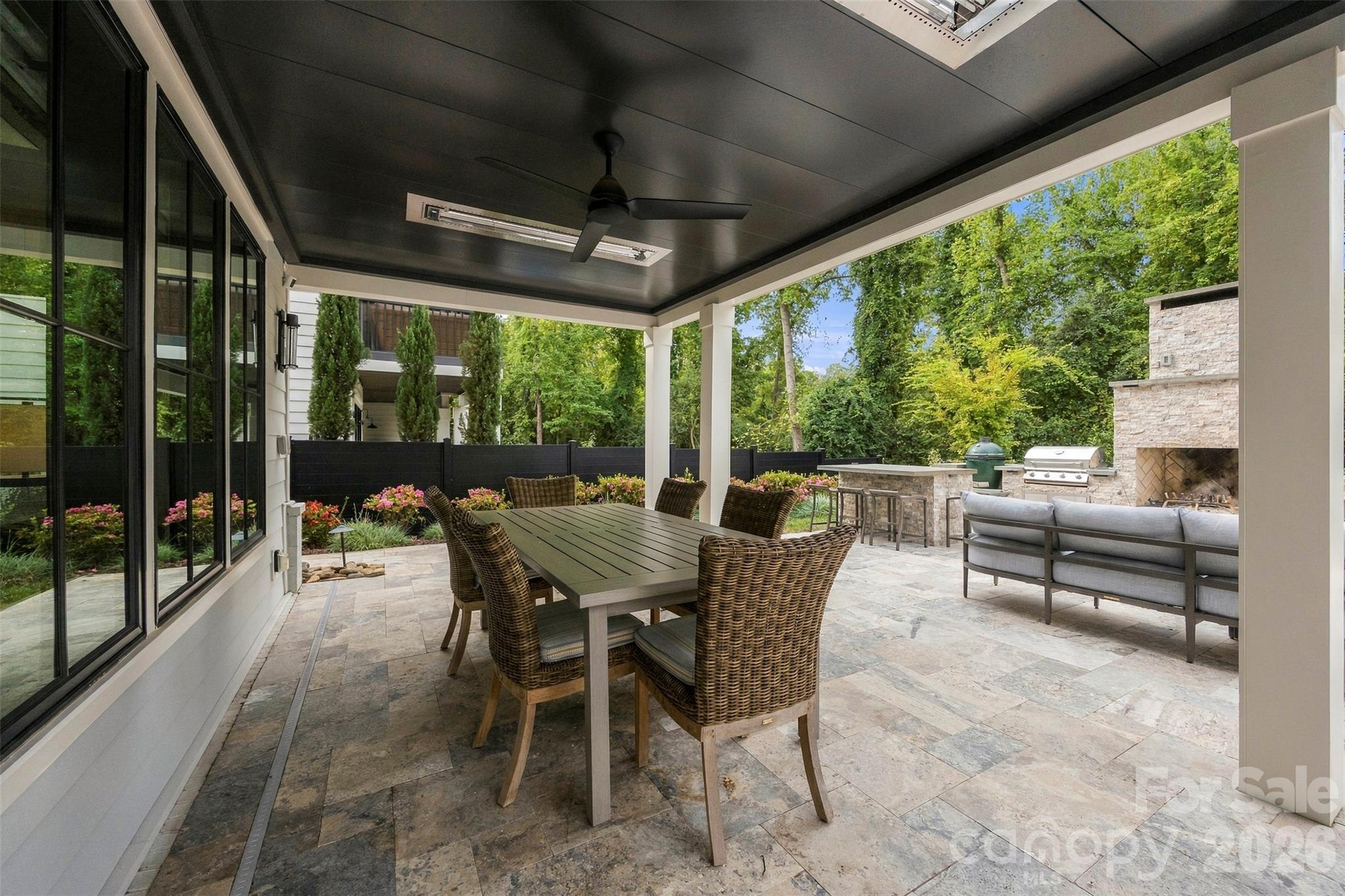Heated covered patio with timer - 6222 Louis Patrick Lane, Charlotte
