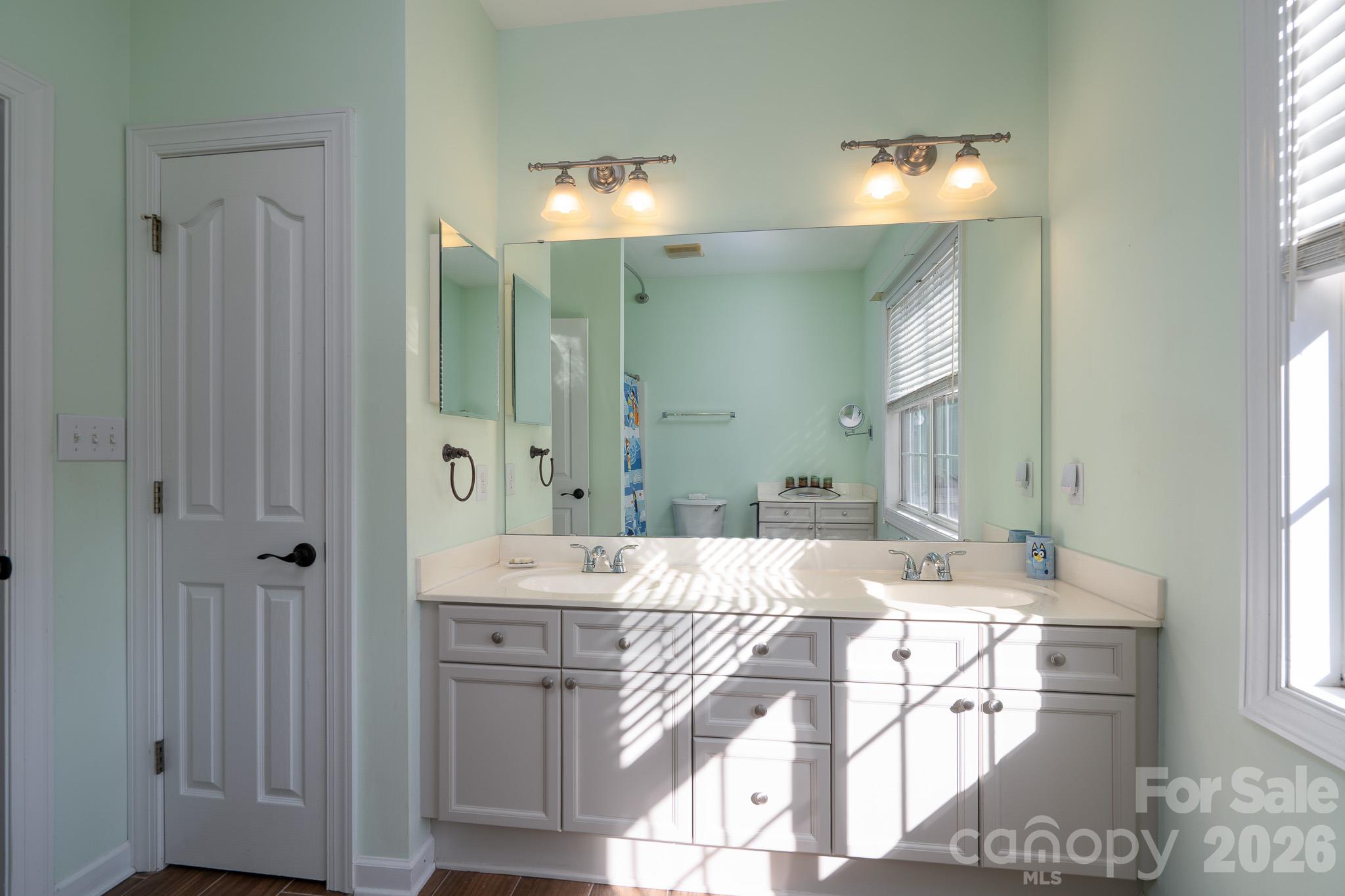 Single Family Residence at 12511 Bannock Drive, Charlotte, photo 21 of 29