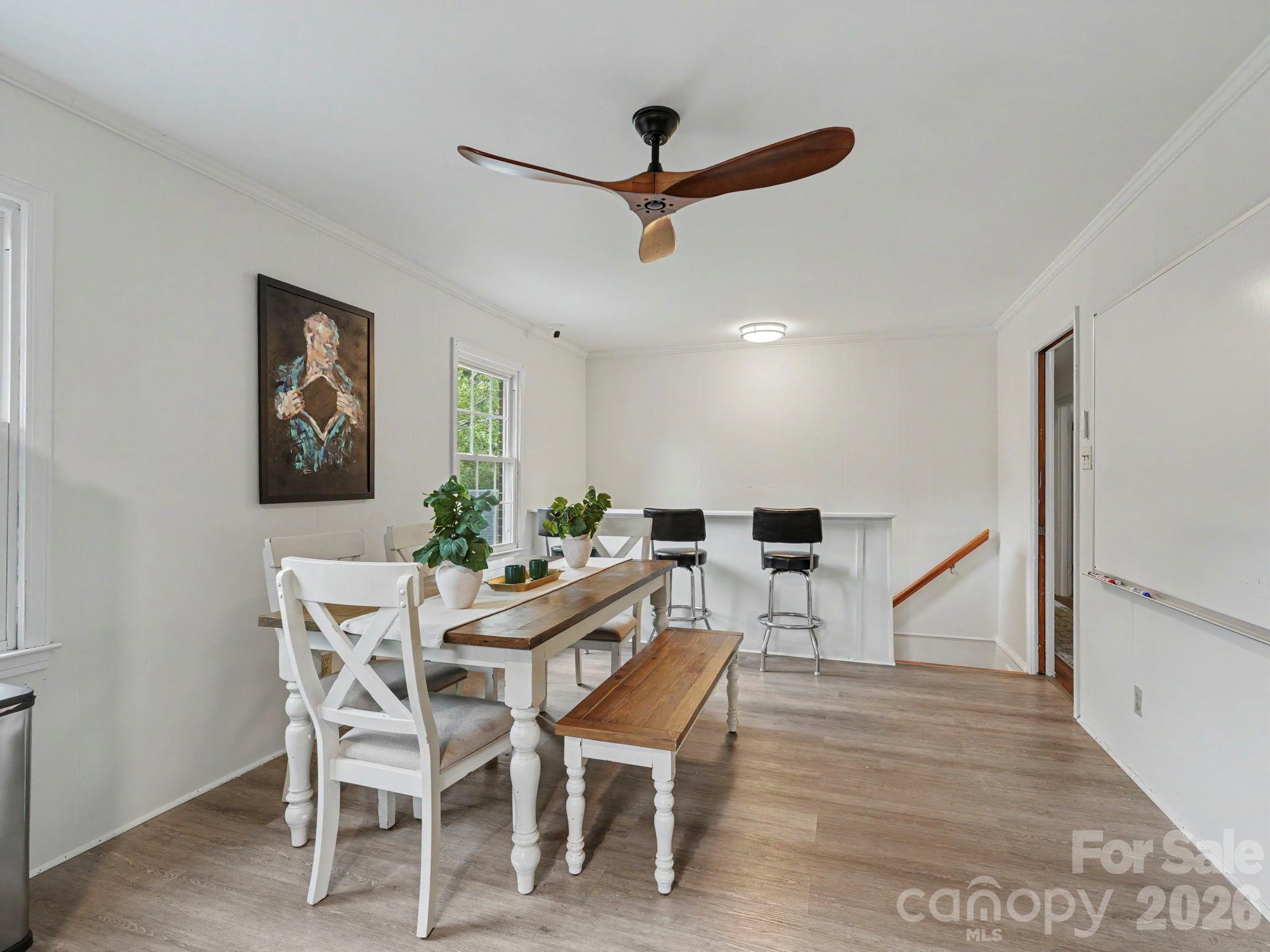Single Family Residence at 3931 Irvington Drive, Charlotte, photo 19 of 41