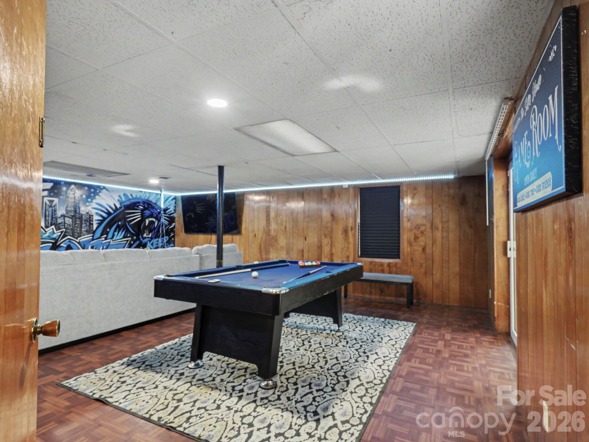 Single Family Residence at 3931 Irvington Drive, Charlotte, photo 22 of 41