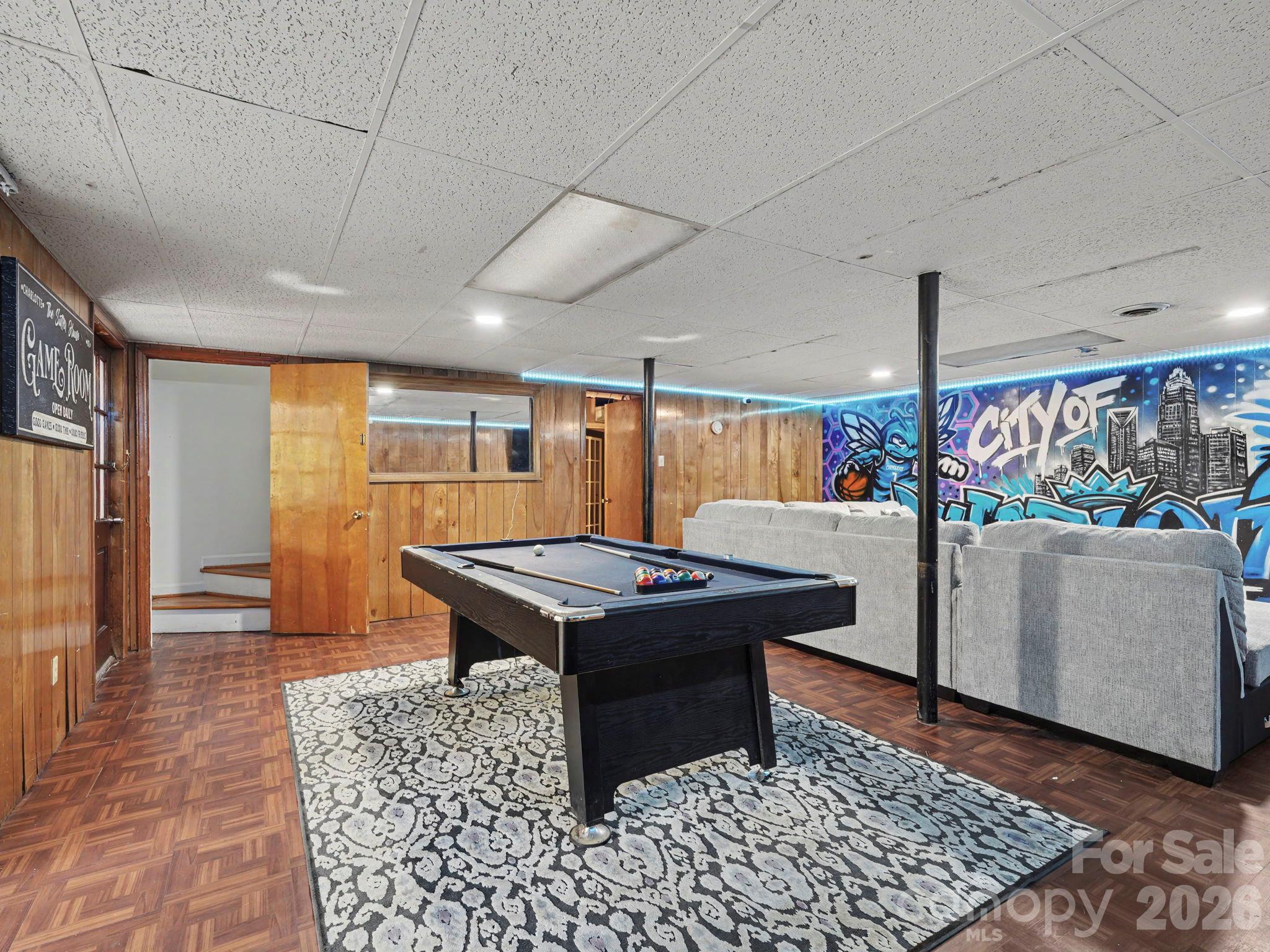 Single Family Residence at 3931 Irvington Drive, Charlotte, photo 23 of 41