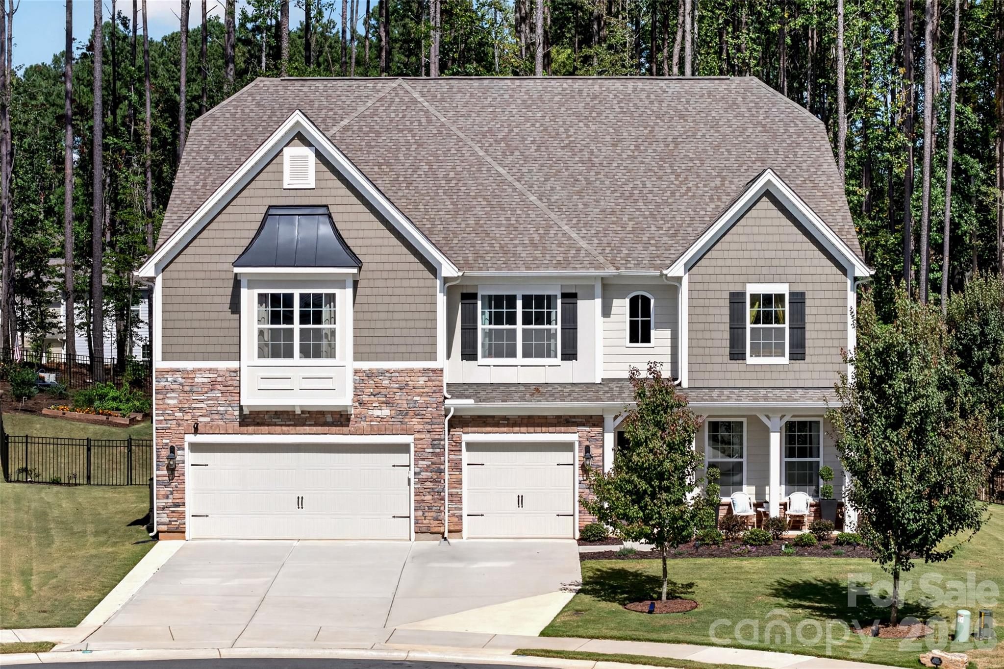 Single Family Residence at 113 Vaughn Court, Troutman, photo 2 of 47