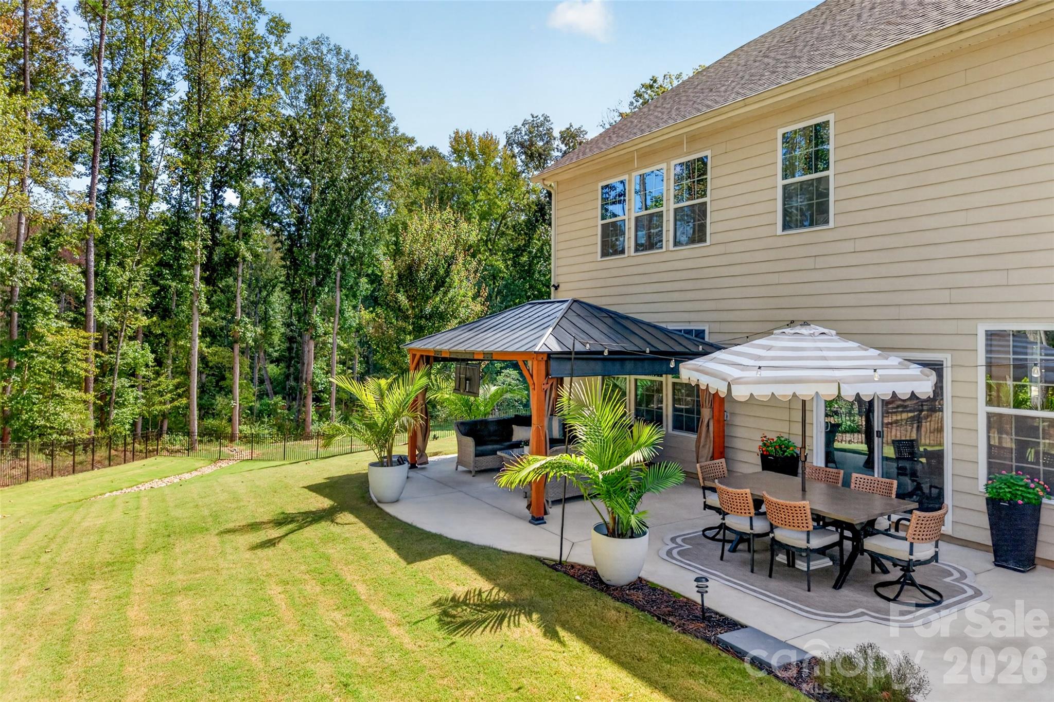 Single Family Residence at 113 Vaughn Court, Troutman, photo 37 of 47