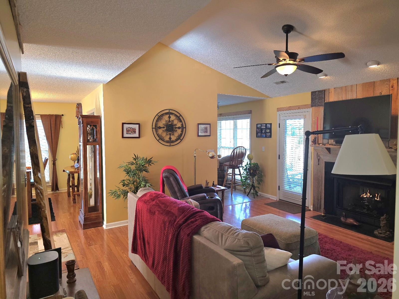 Single Family Residence at 77 Stonehollow Road, Fletcher, photo 19 of 32