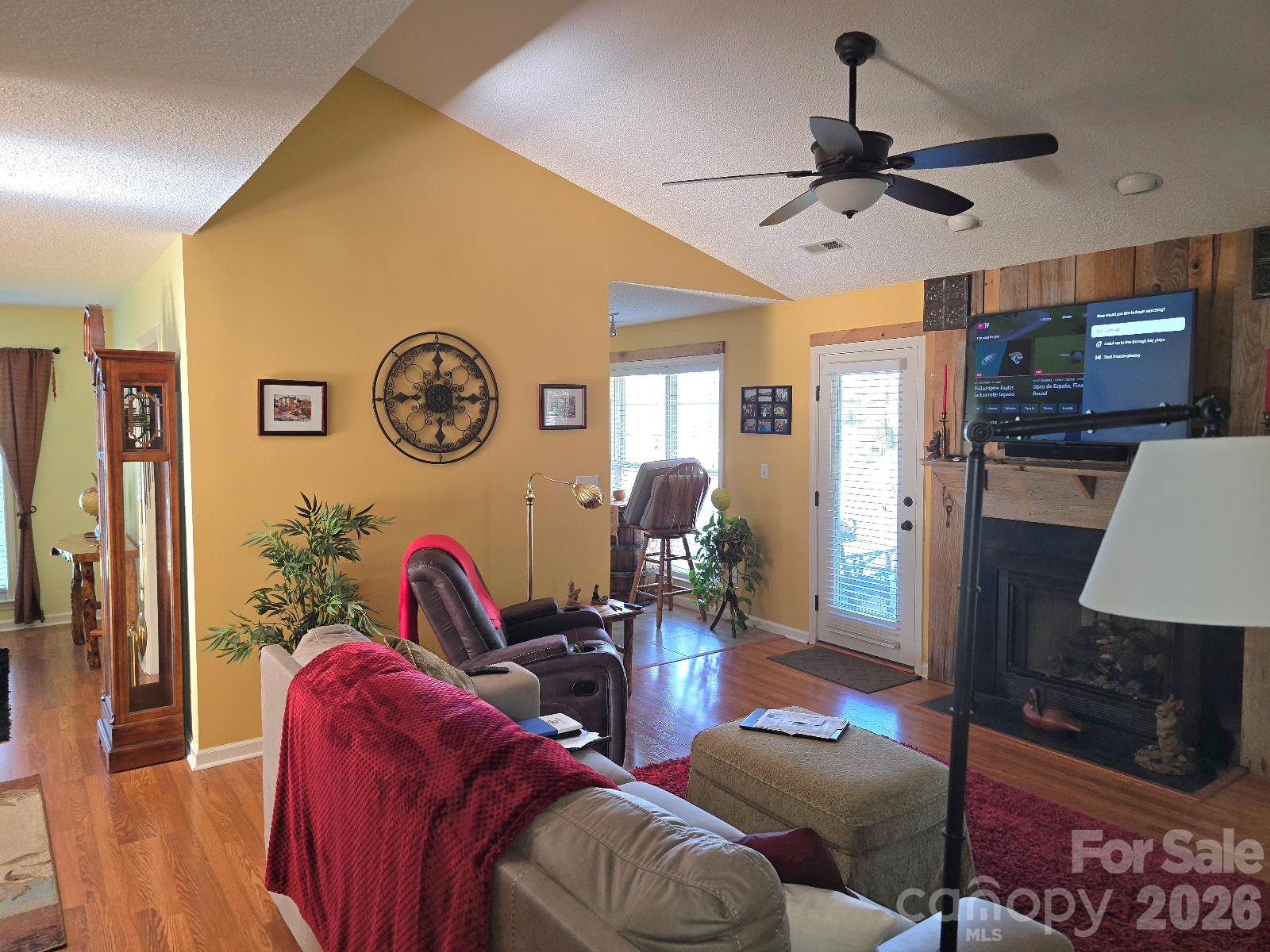 Single Family Residence at 77 Stonehollow Road, Fletcher, photo 21 of 32