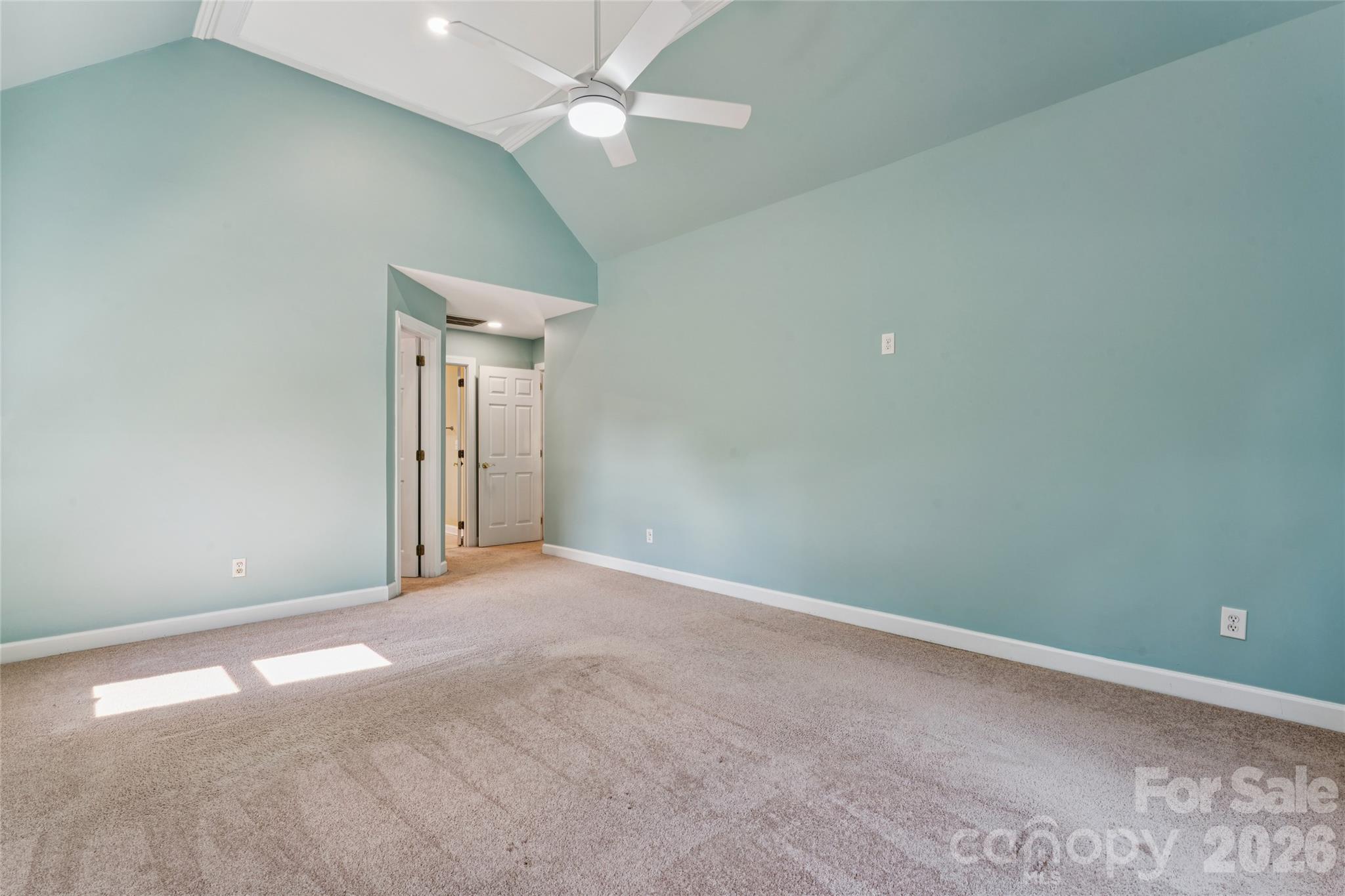 Single Family Residence at 16516 Riverpointe Drive, Charlotte, photo 37 of 42