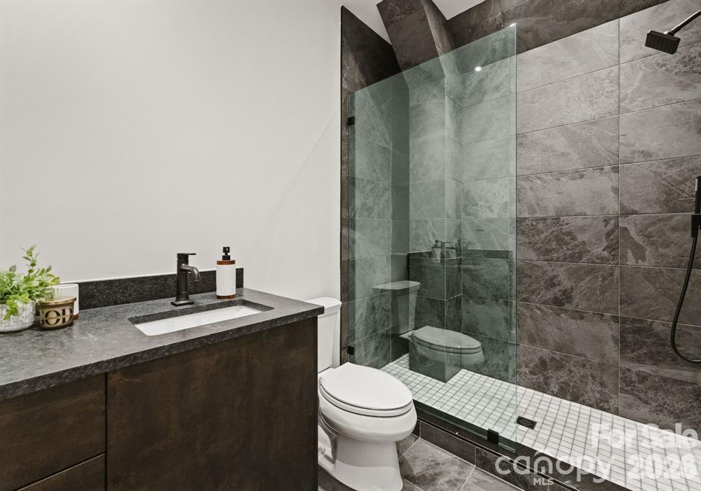 Townhouse at 3615 Providence Road, Charlotte, photo 10 of 12
