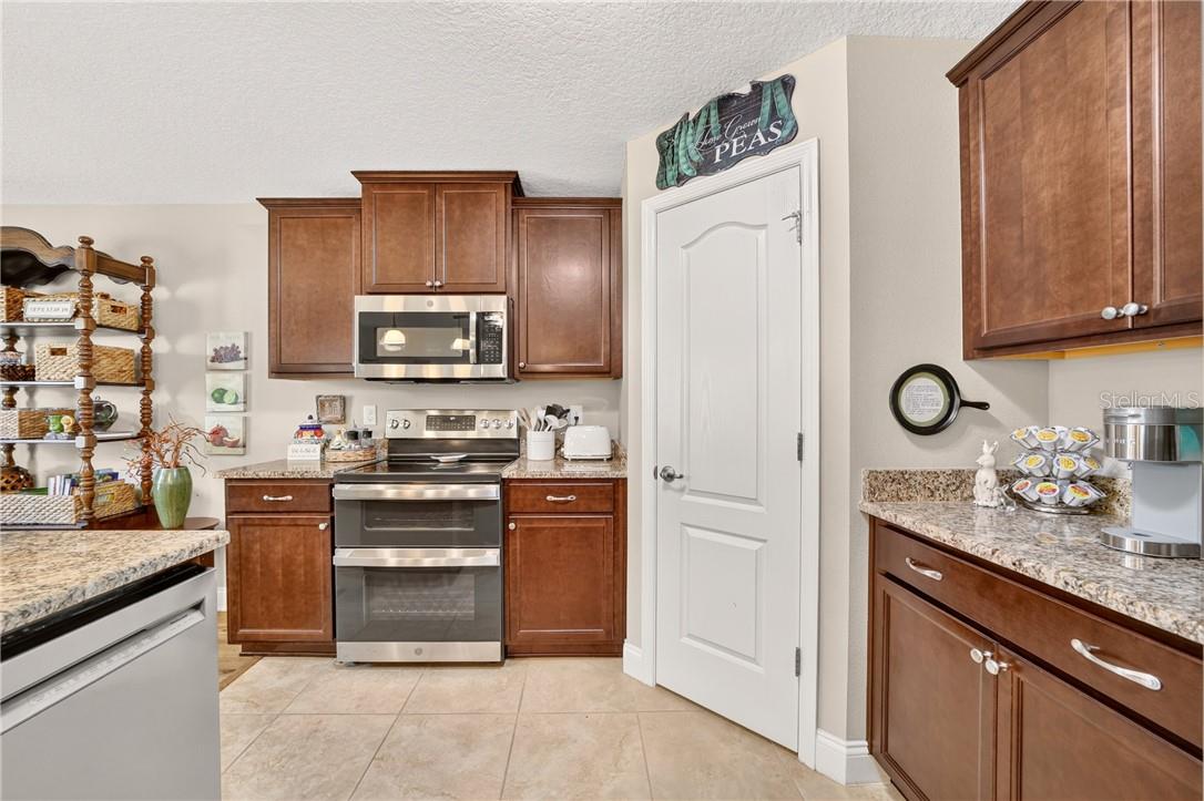 Single Family Residence at 3464 N Vonnegut PT, BEVERLYHILLS FL 34465, Beverly Hills, photo 25 of 58