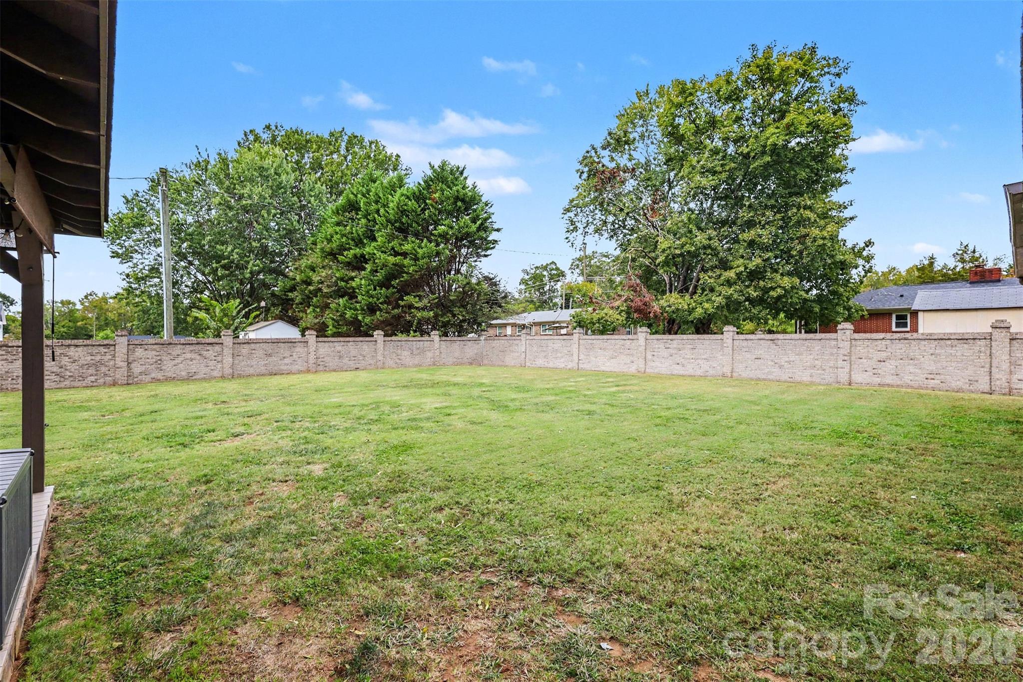 Large Background with Private Brick Fence - Ready for Gardens - 9202 Elgin Drive, Charlotte