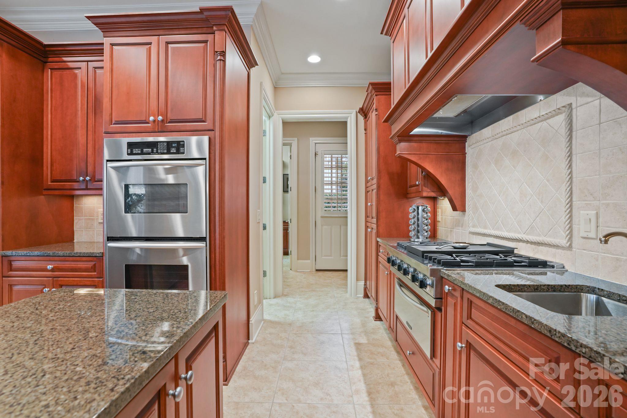 Single Family Residence at 1348 Astoria Parkway, Catawba, photo 8 of 36