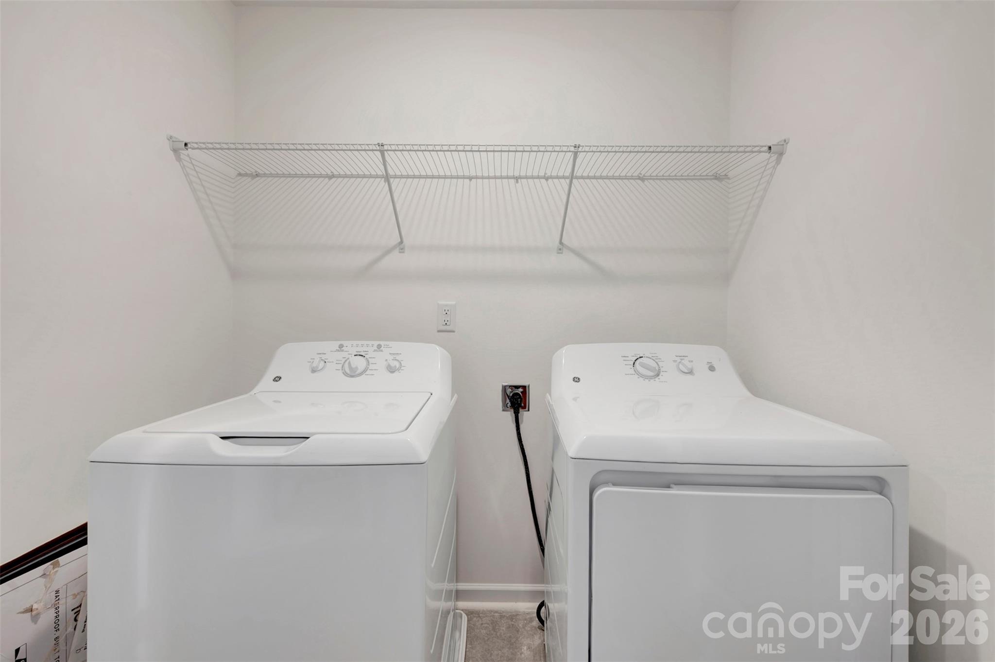 Laundry room - 1529 Kate Cecil Way, York