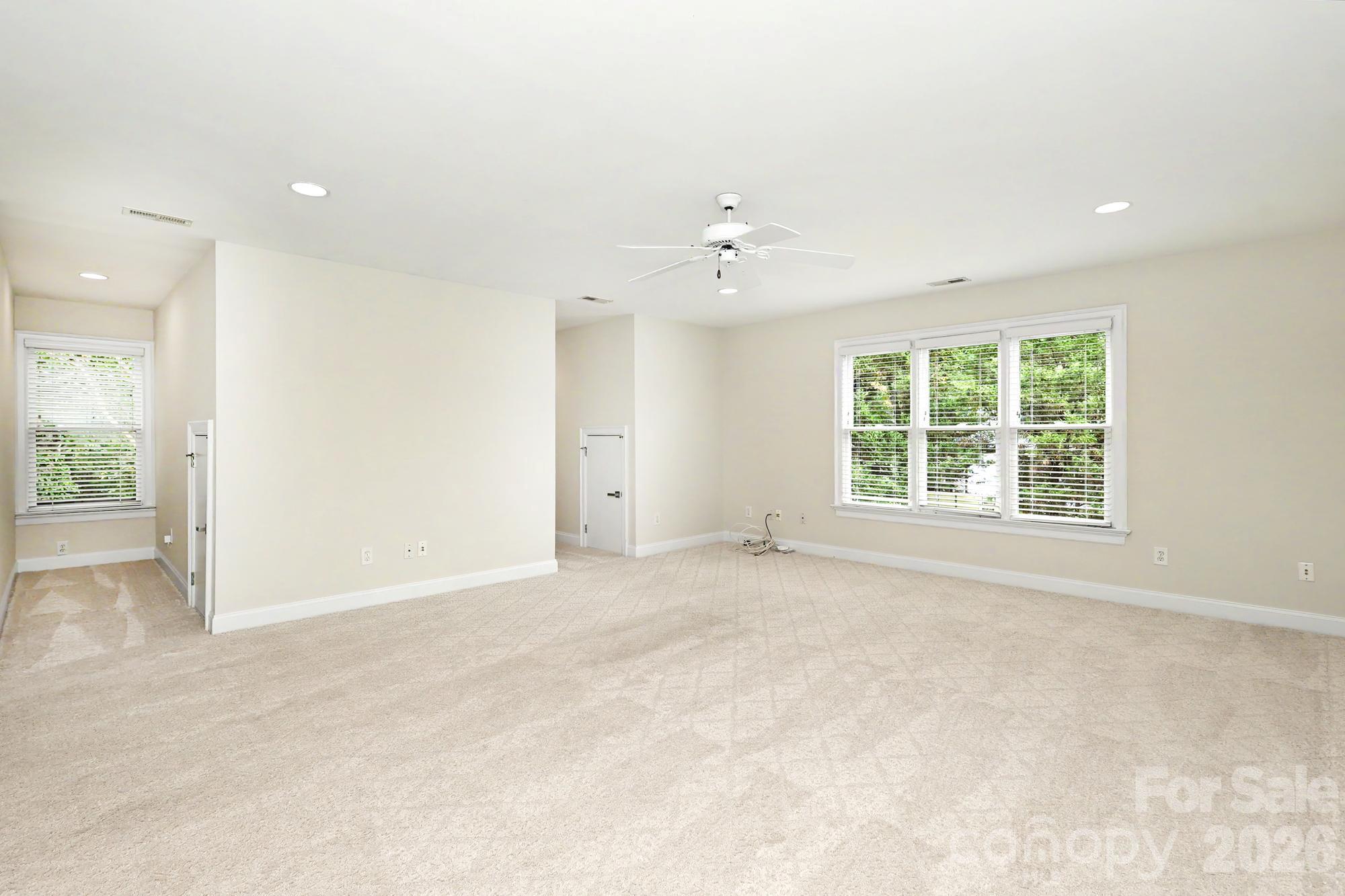Bonus room above garage - 4320 Town And Country Drive, Charlotte