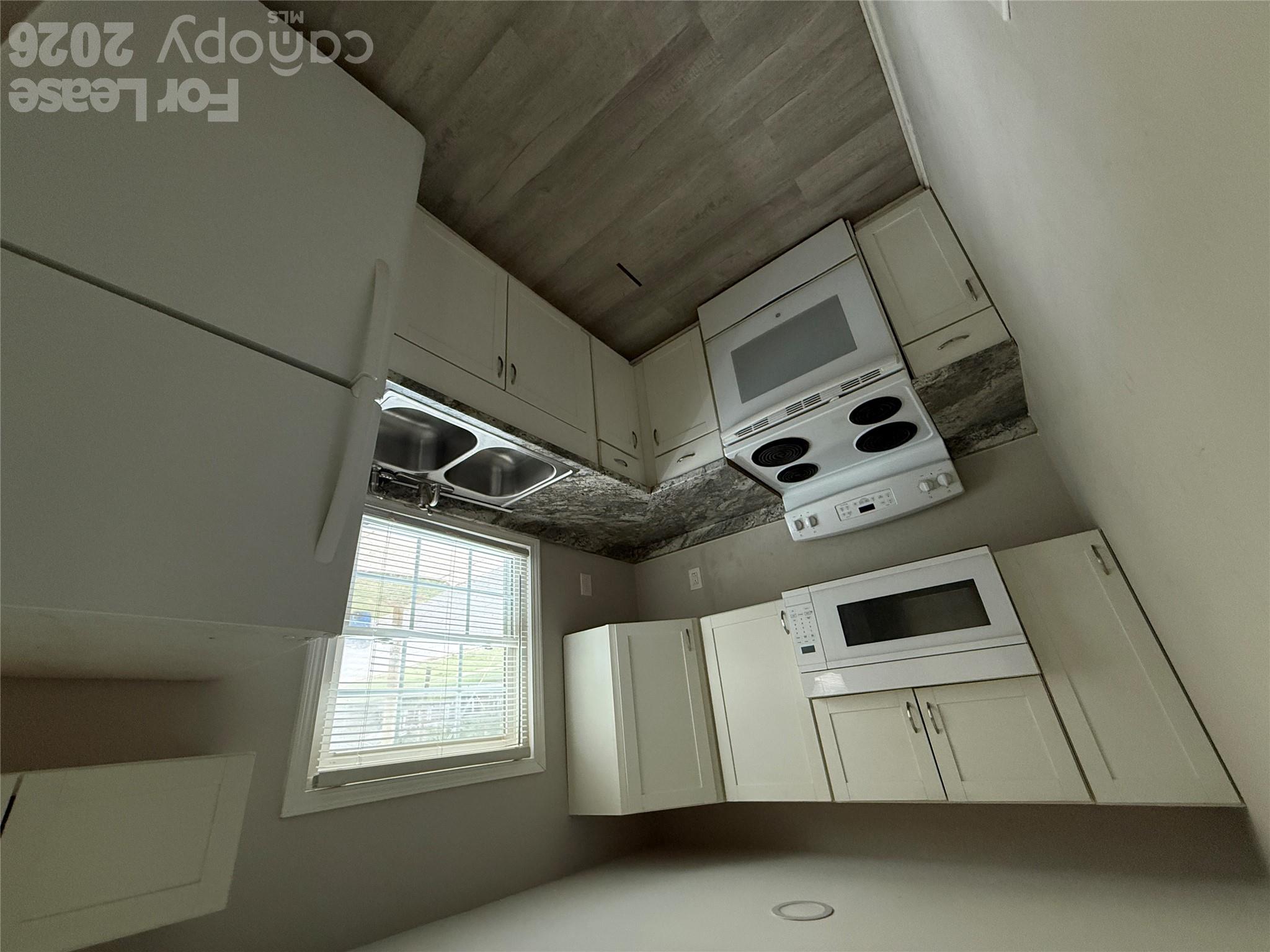 Apartment at 1227 5th Street, Statesville, photo 5 of 10