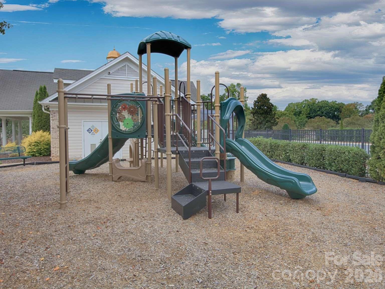 Single Family Residence at 166 Laurel Glen Drive, Mooresville, photo 37 of 40