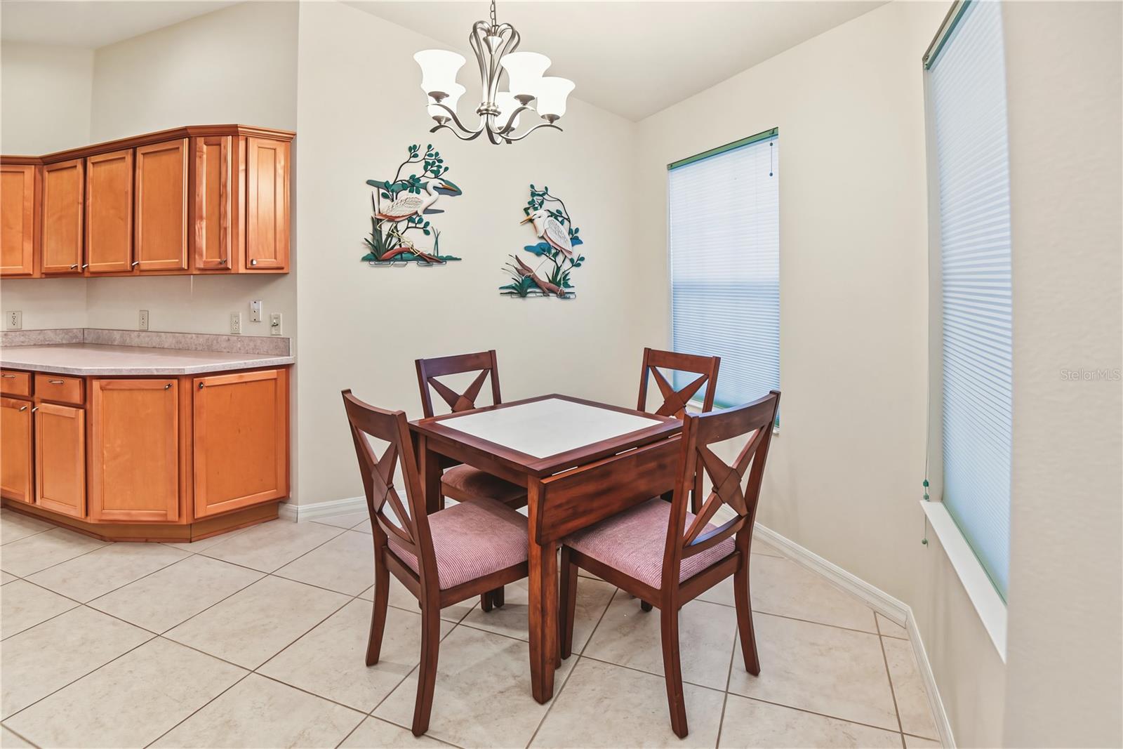 Single Family Residence at 1073 ALCOVE LOOP, THE VILLAGES, photo 2 of 37