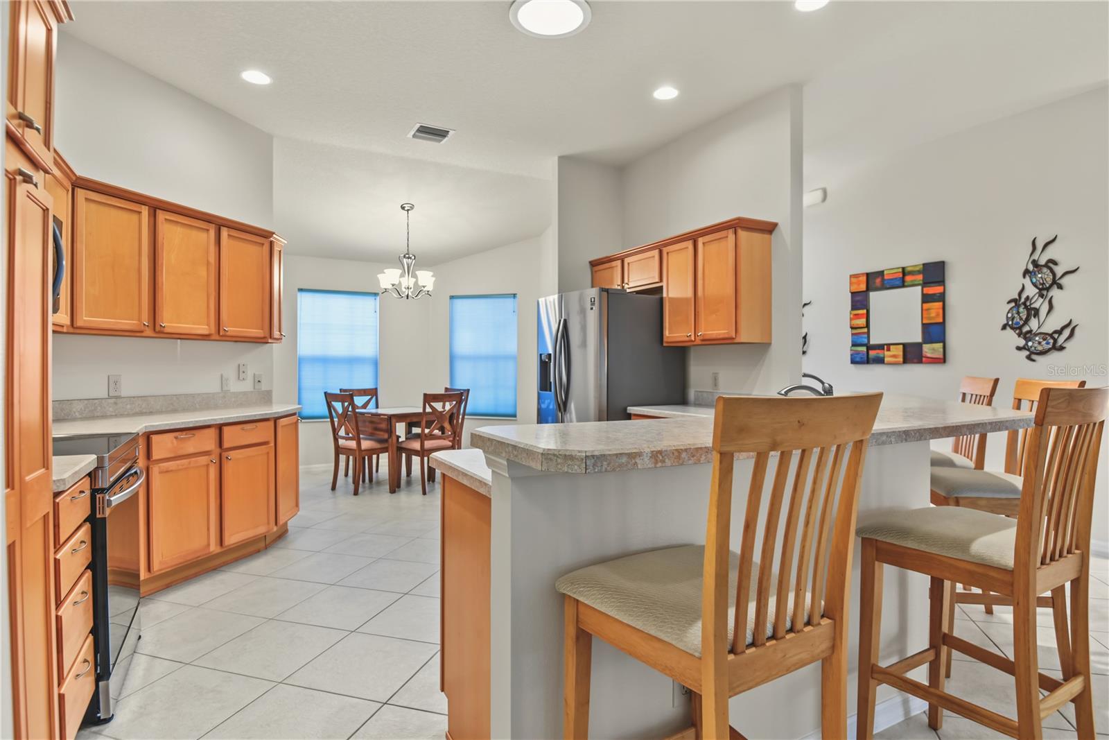 Single Family Residence at 1073 ALCOVE LOOP, THE VILLAGES, photo 4 of 37