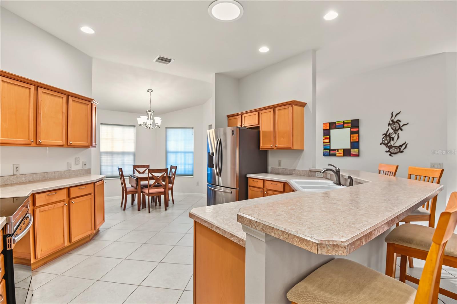 Single Family Residence at 1073 ALCOVE LOOP, THE VILLAGES, photo 5 of 37
