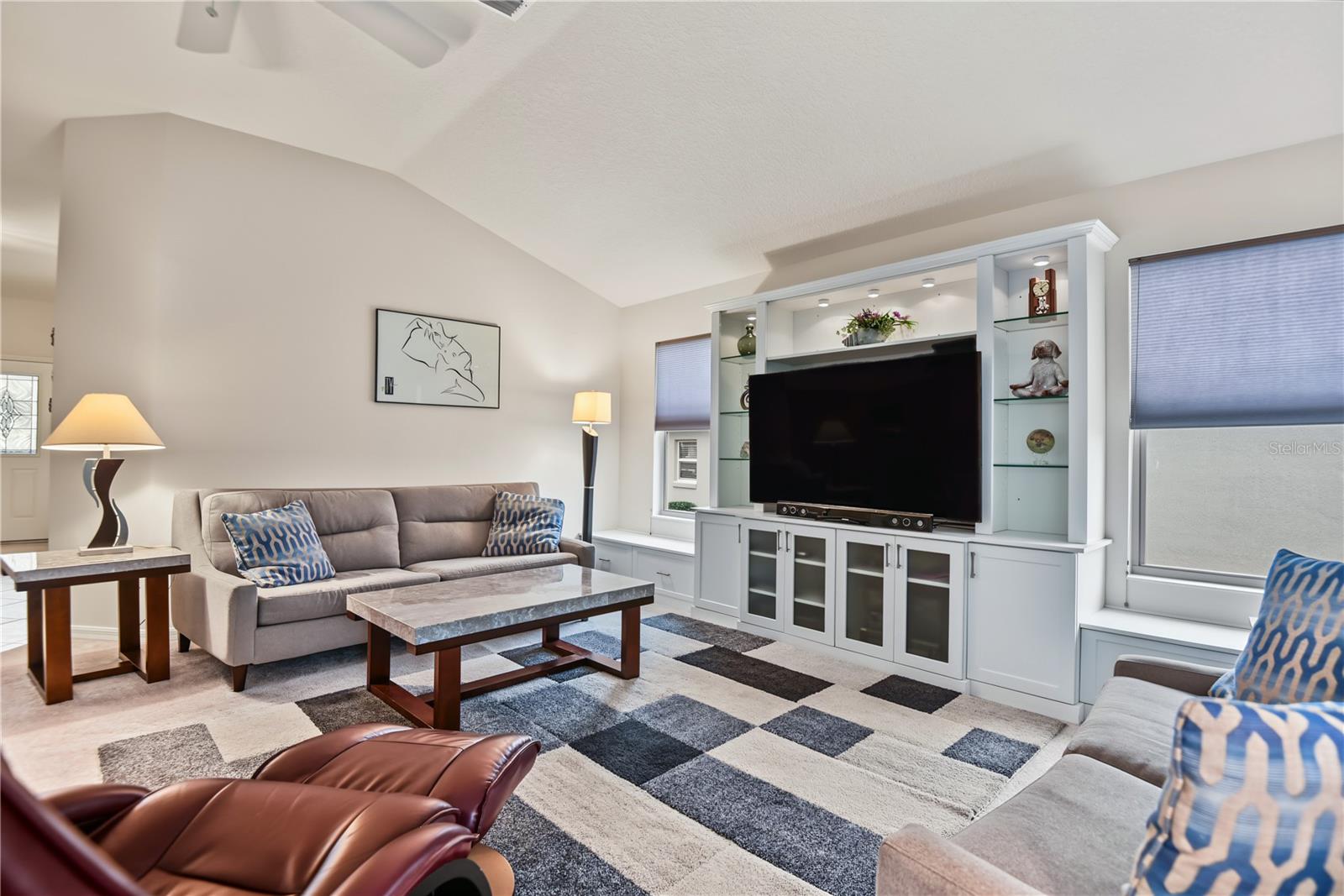 Single Family Residence at 1073 ALCOVE LOOP, THE VILLAGES, photo 10 of 37