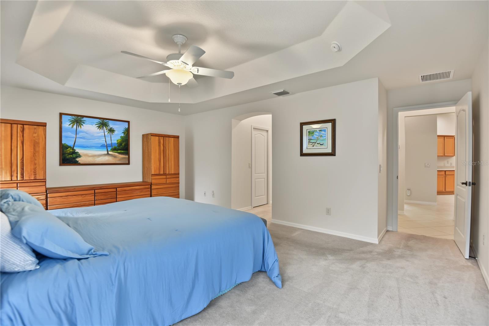 Single Family Residence at 1073 ALCOVE LOOP, THE VILLAGES, photo 14 of 37