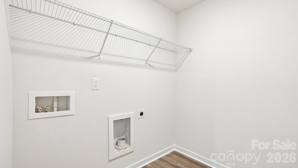 Single Family Residence at 602 Dazzle Loop, Newton, photo 50 of 57